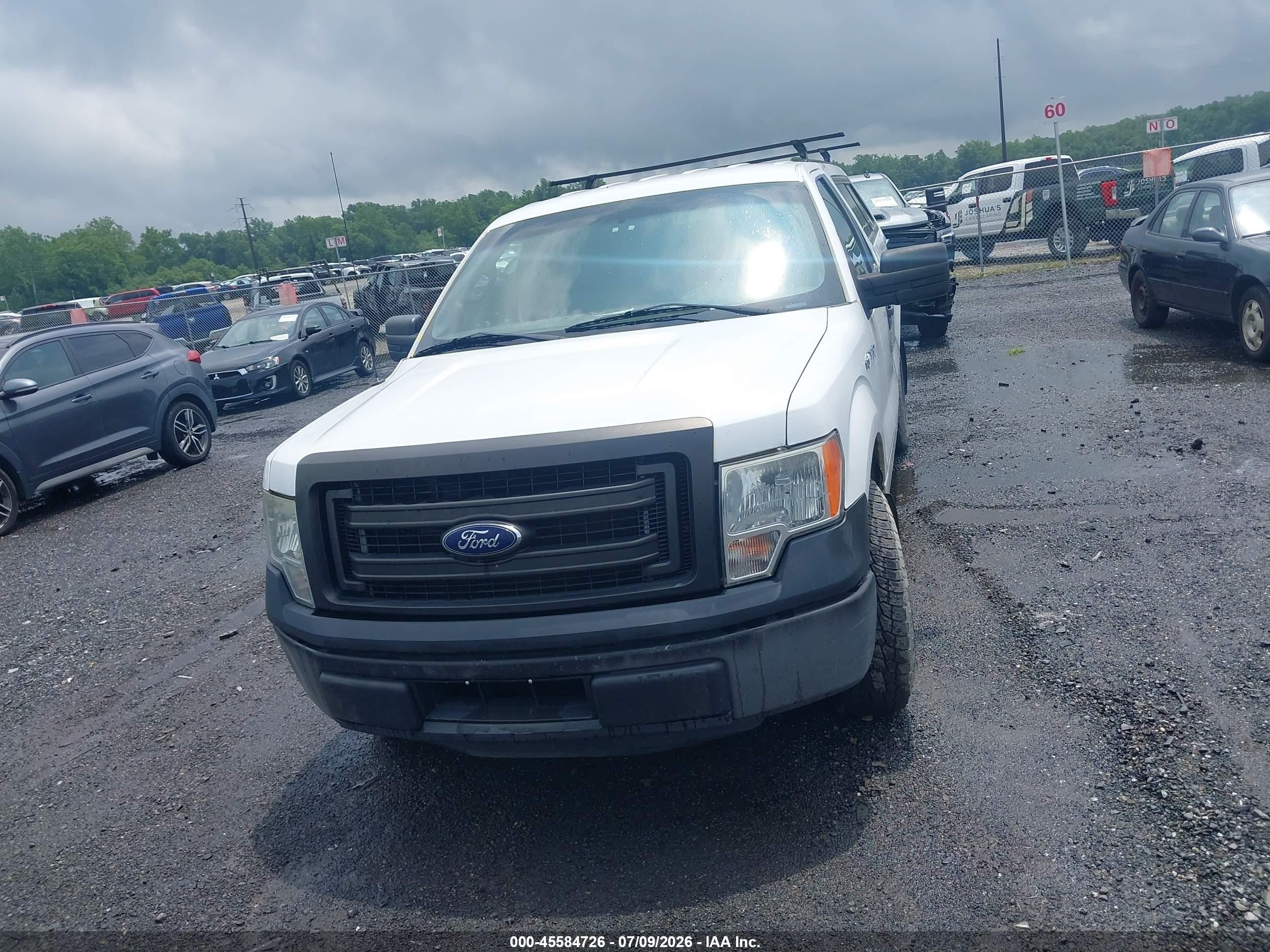2014 Ford F-150 Xl White vin: 1FTMF1CM8EKF10130