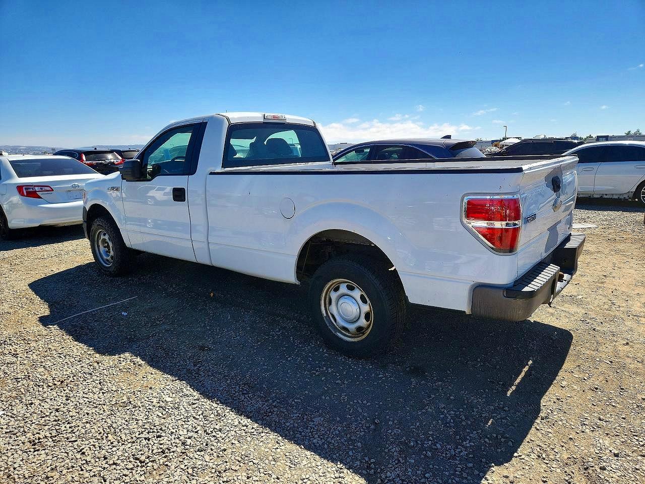 2012 Ford F150 White vin: 1FTMF1CM9CKD05526