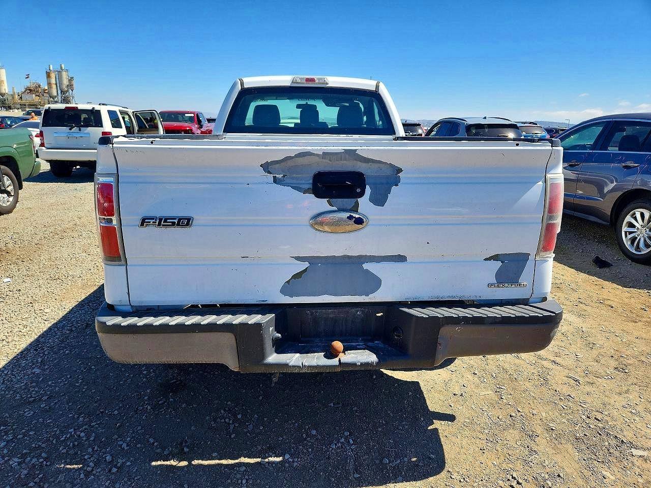2012 Ford F150 White vin: 1FTMF1CM9CKD05526