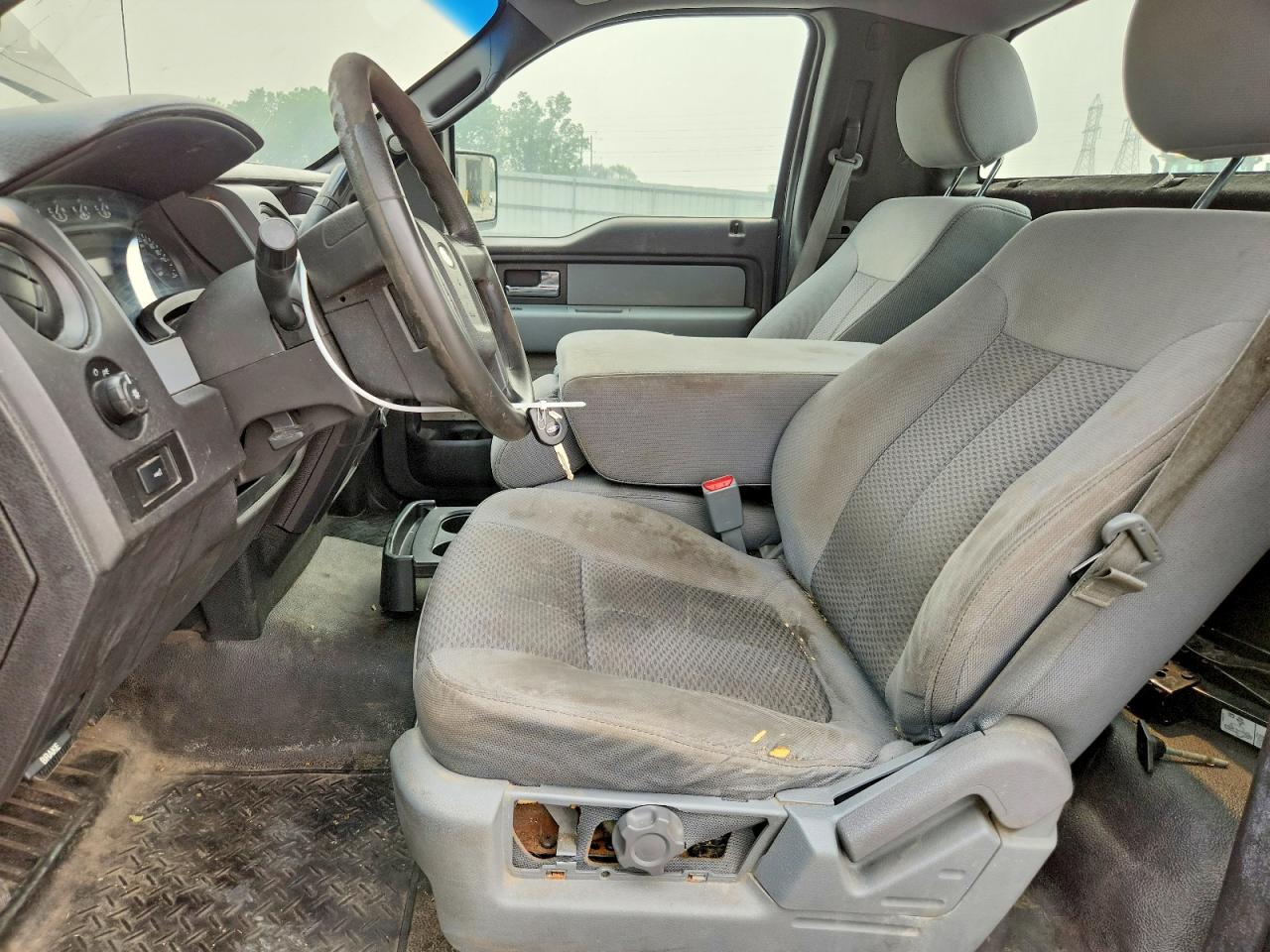 2012 Ford F150 Black vin: 1FTMF1CM9CKD93476
