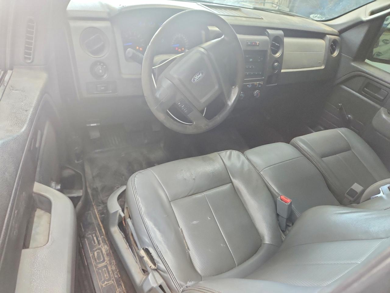 2013 Ford F150 White vin: 1FTMF1CM9DFC53566