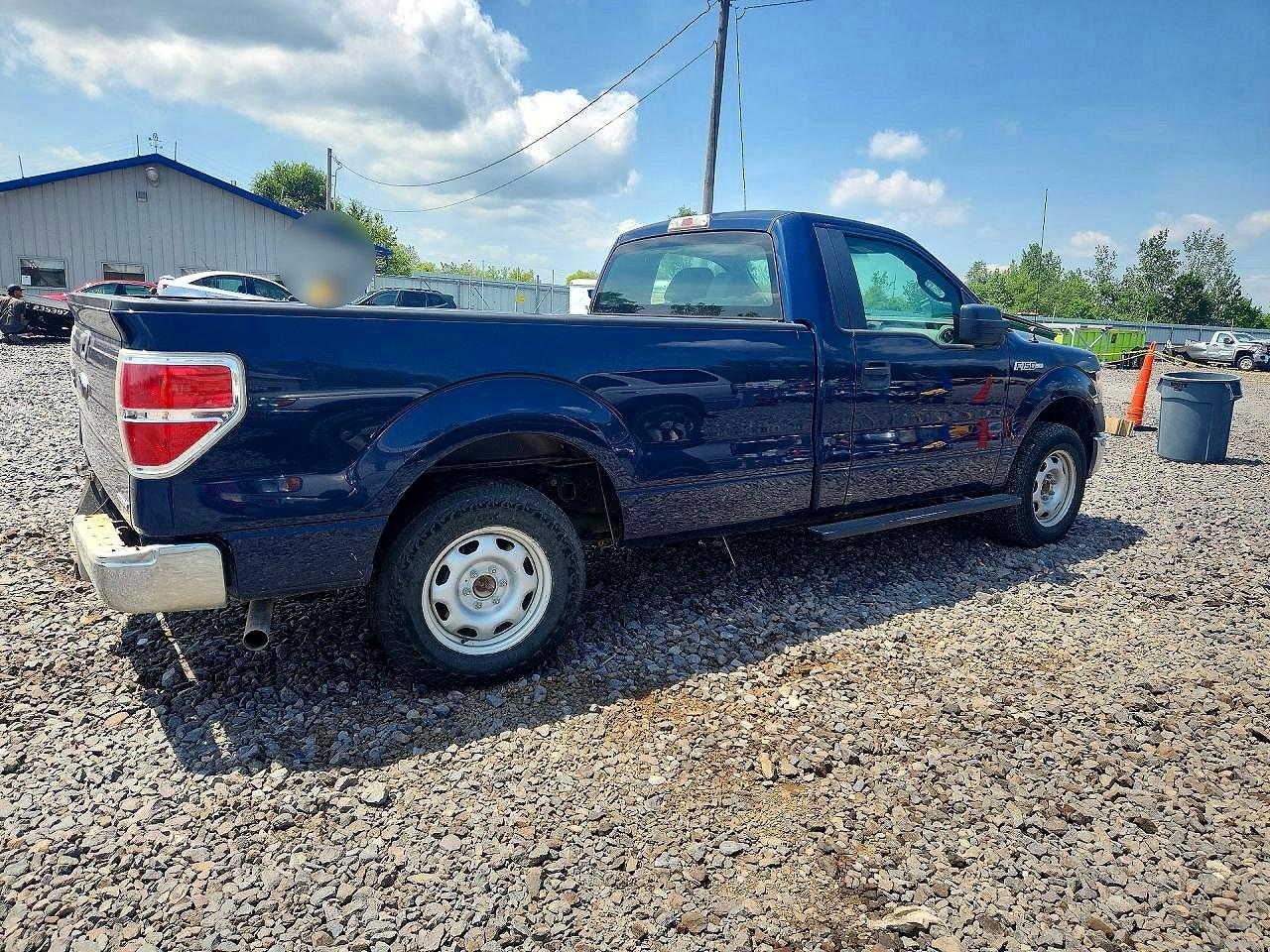 2013 Ford F150 Blue vin: 1FTMF1CM9DKE33976