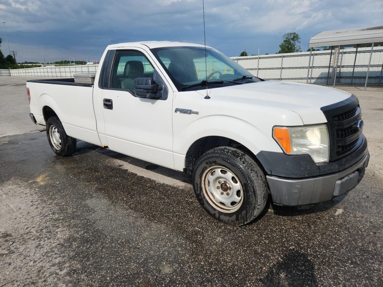 2013 Ford F150 White vin: 1FTMF1CM9DKE77427 Damage: R Cab Corner Panel, Rust, Severe Damage