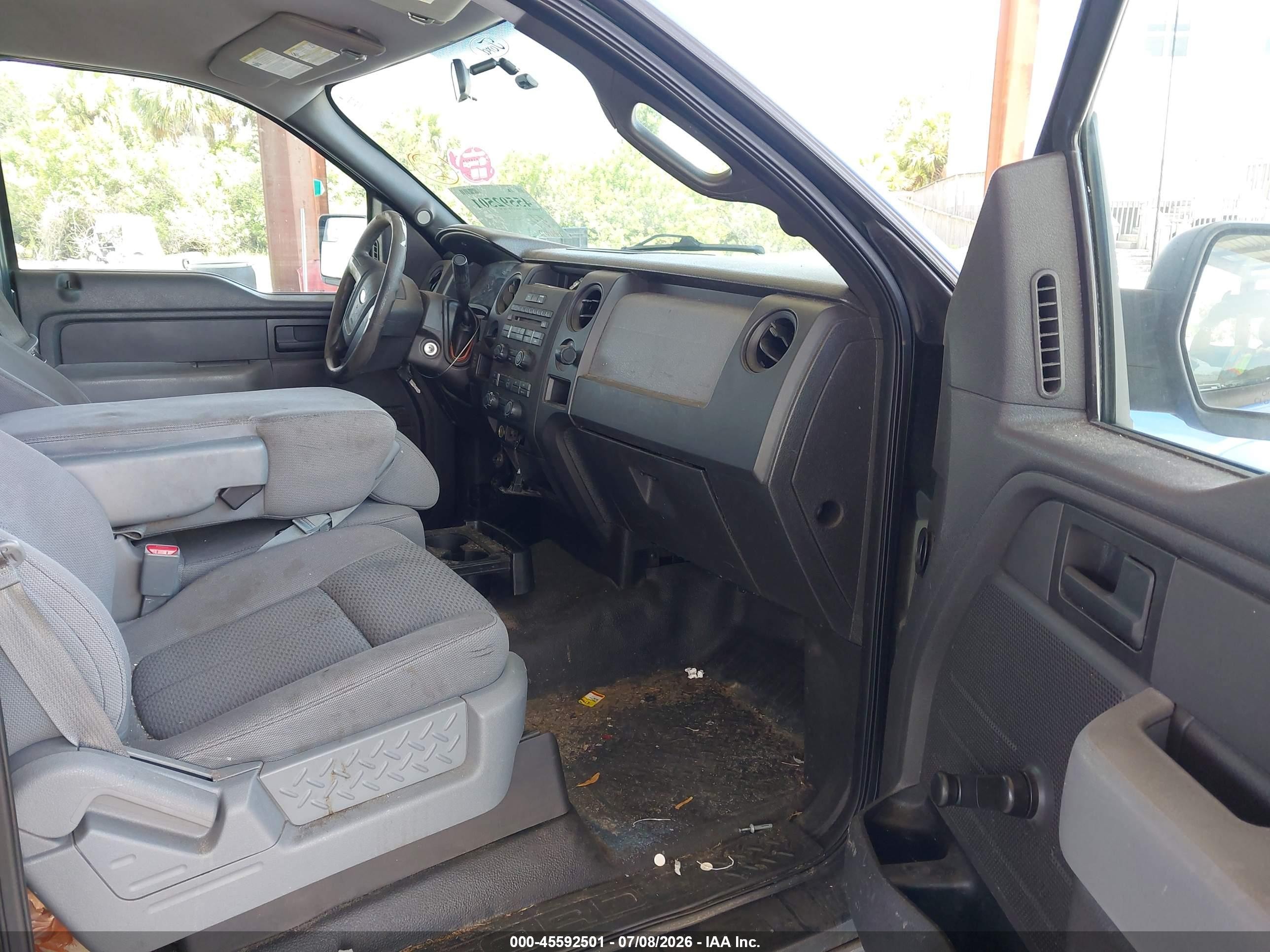 2013 Ford F-150 Xl Blue vin: 1FTMF1CM9DKF33916