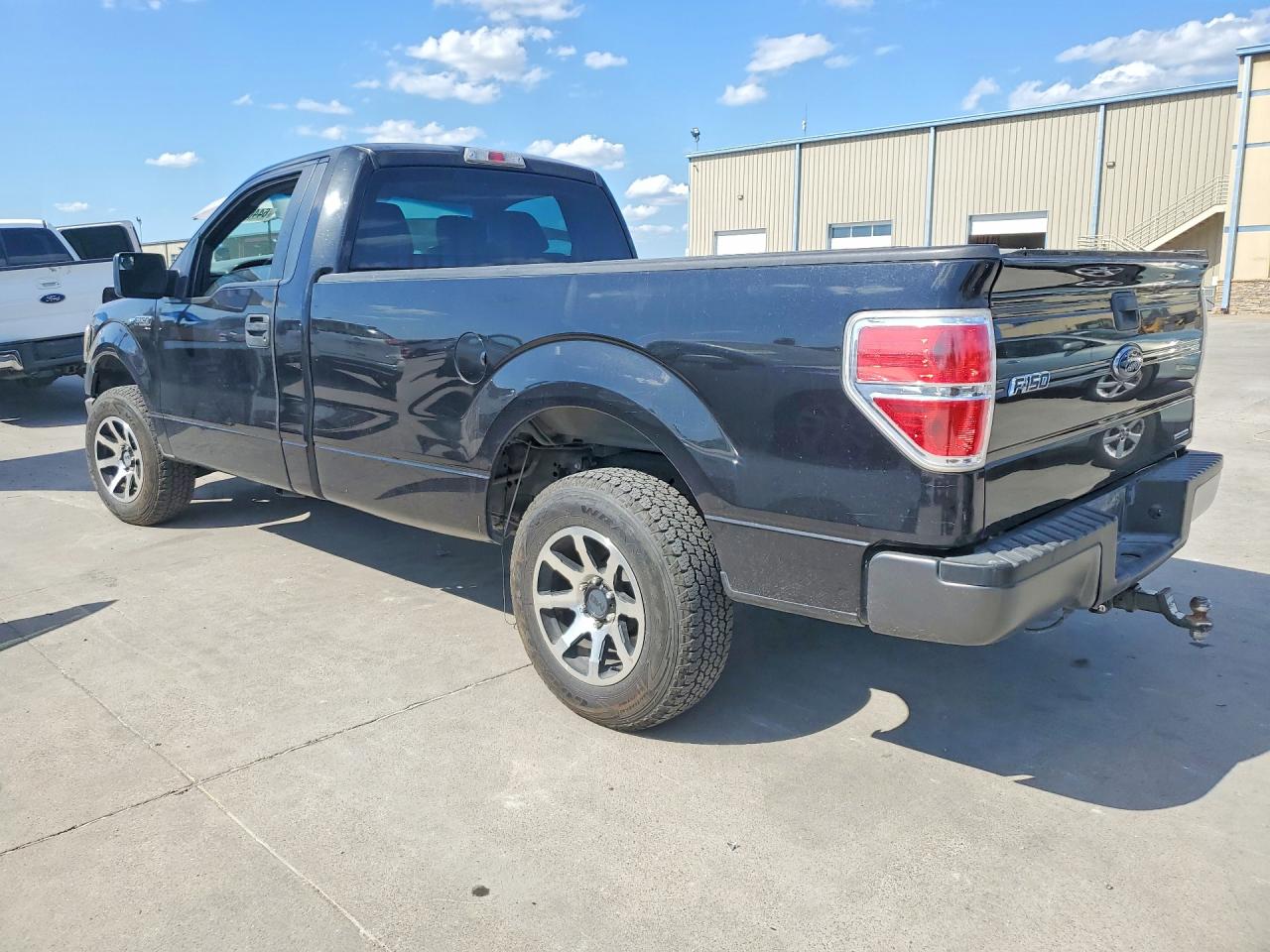2013 Ford F150 Black vin: 1FTMF1CM9DKG25544