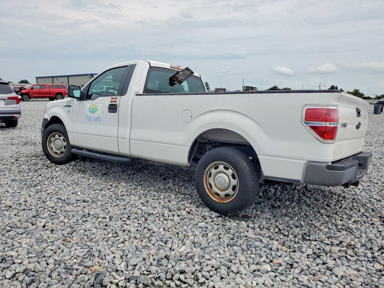 2014 Ford F150 White vin: 1FTMF1CM9EKD27416