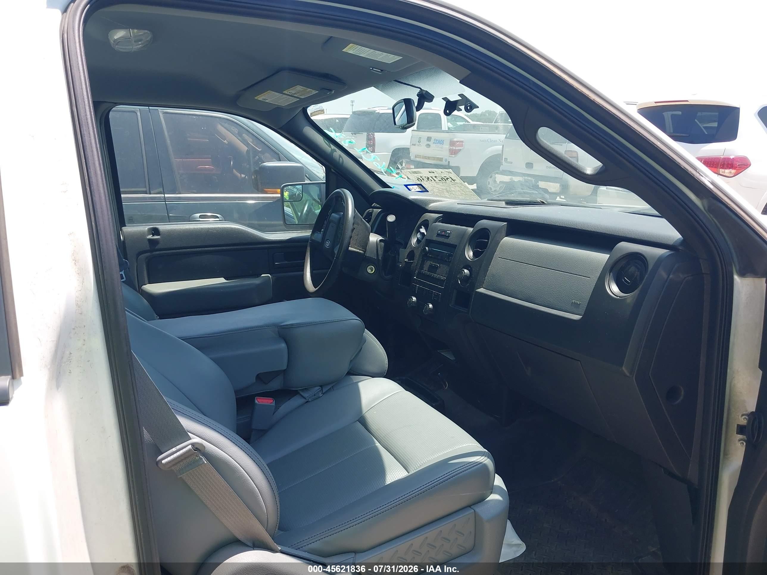 2014 Ford F-150 Xl White vin: 1FTMF1CM9EKD77605