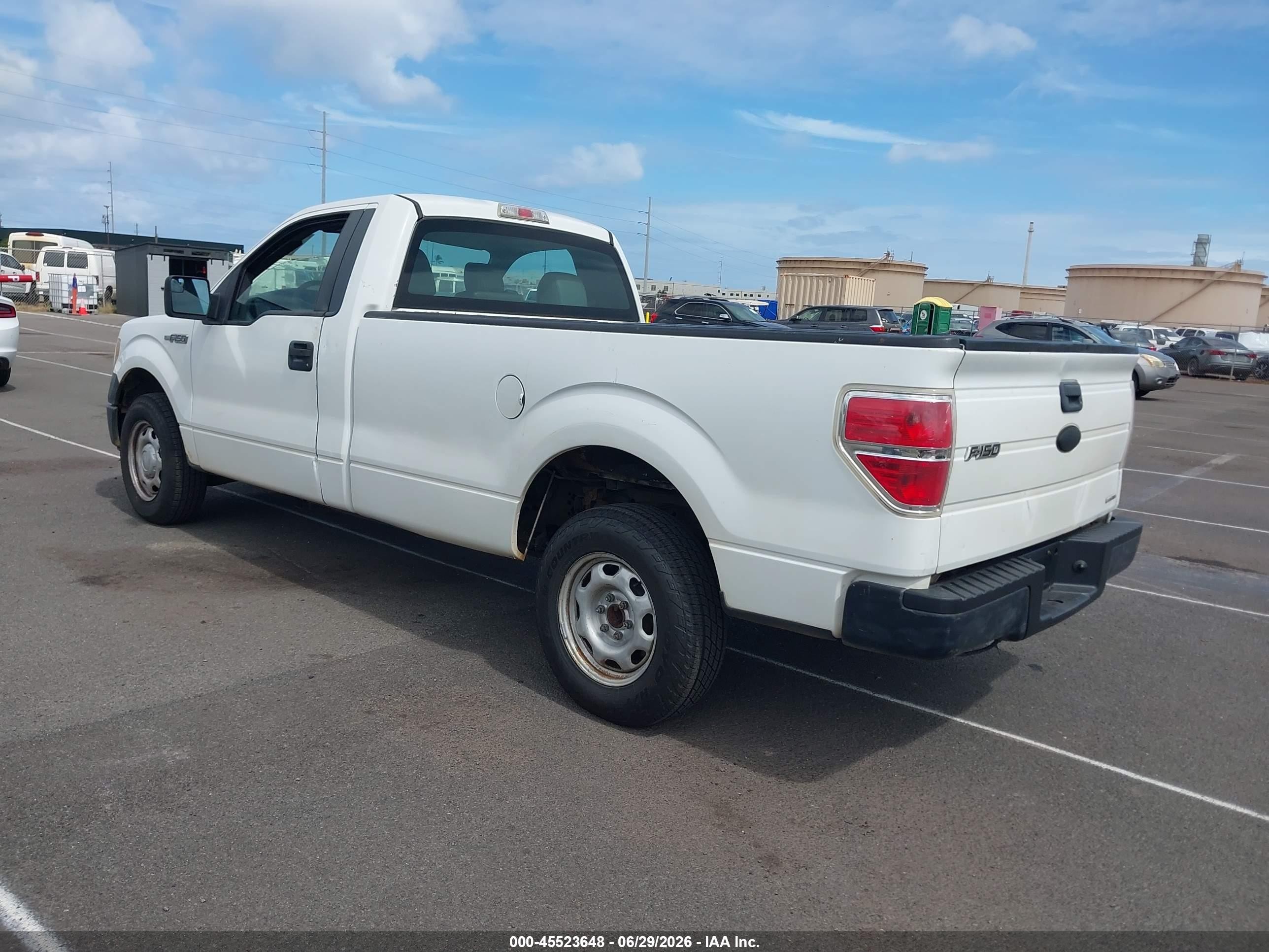 2011 Ford F-150 Stx/xl/xlt White vin: 1FTMF1CMXBKD32135