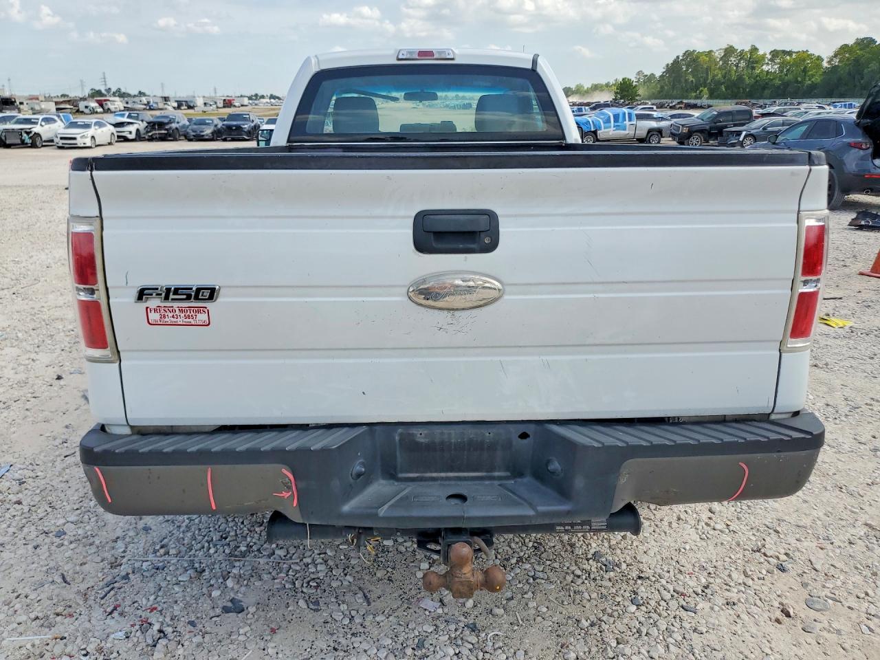 2011 Ford F-150 White vin: 1FTMF1CMXBKE08467