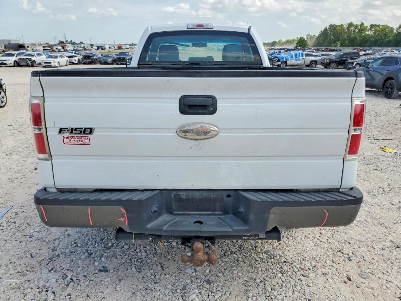 2011 Ford F-150 White vin: 1FTMF1CMXBKE08467