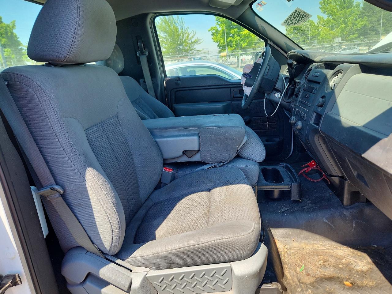 2012 Ford F150 White vin: 1FTMF1CMXCKD74578