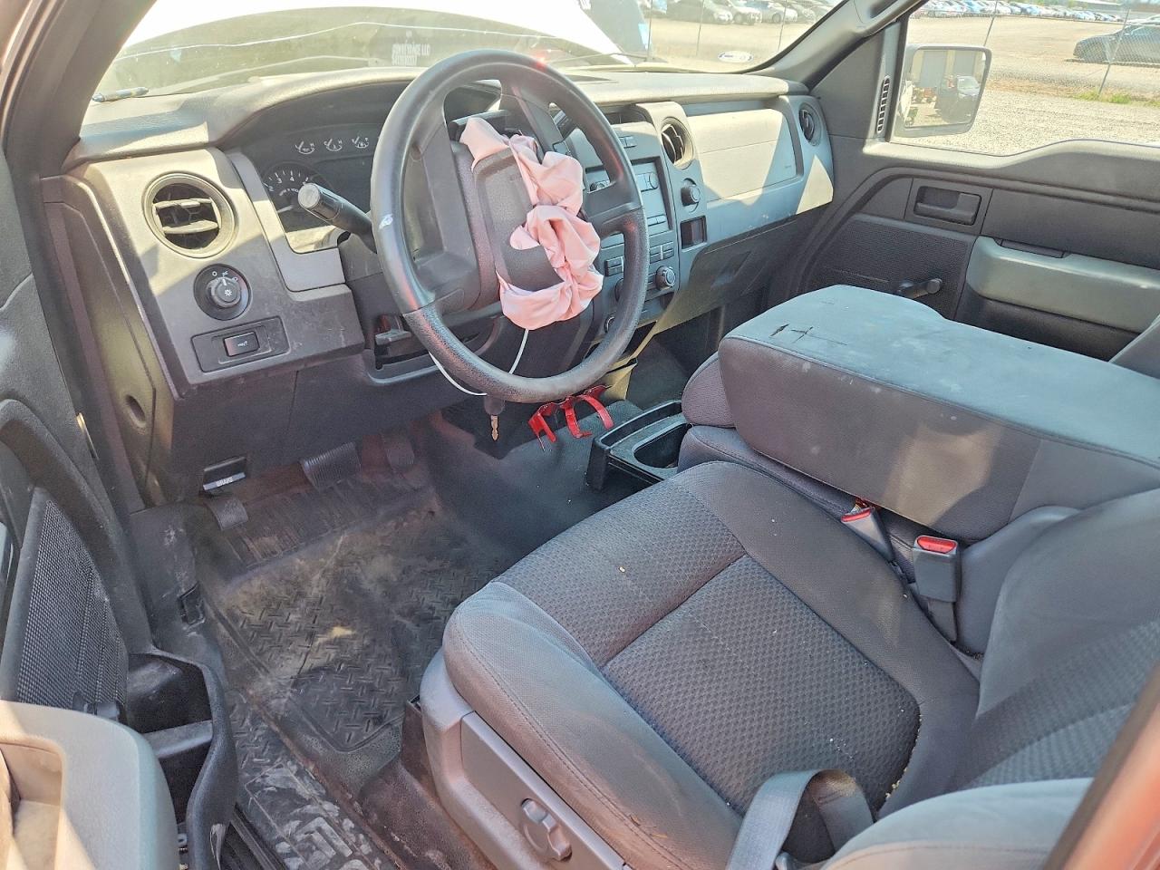 2012 Ford F150 White vin: 1FTMF1CMXCKD74578