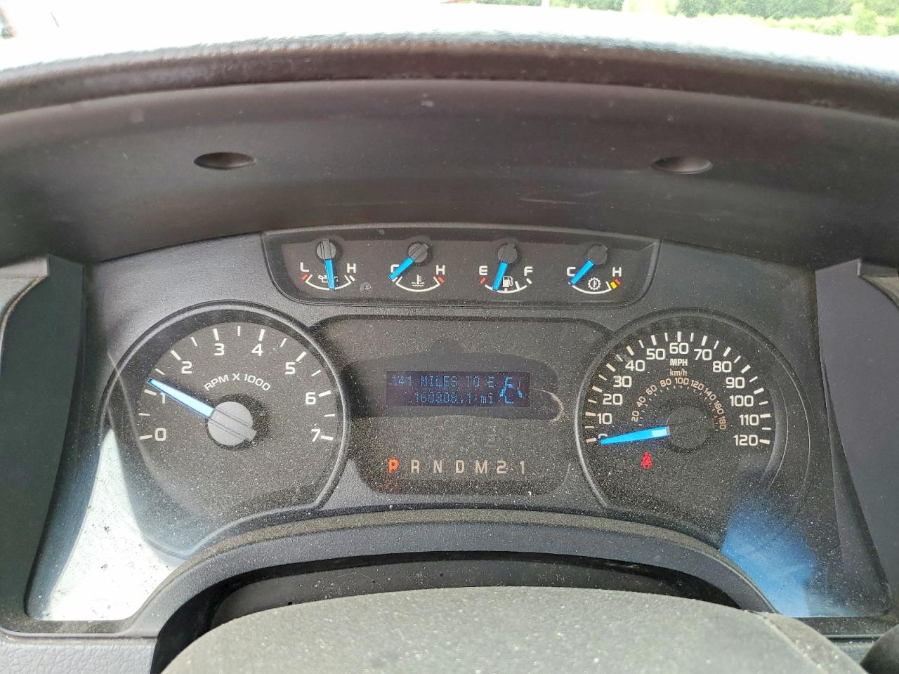 2013 Ford F150 Red vin: 1FTMF1CMXDKE91451