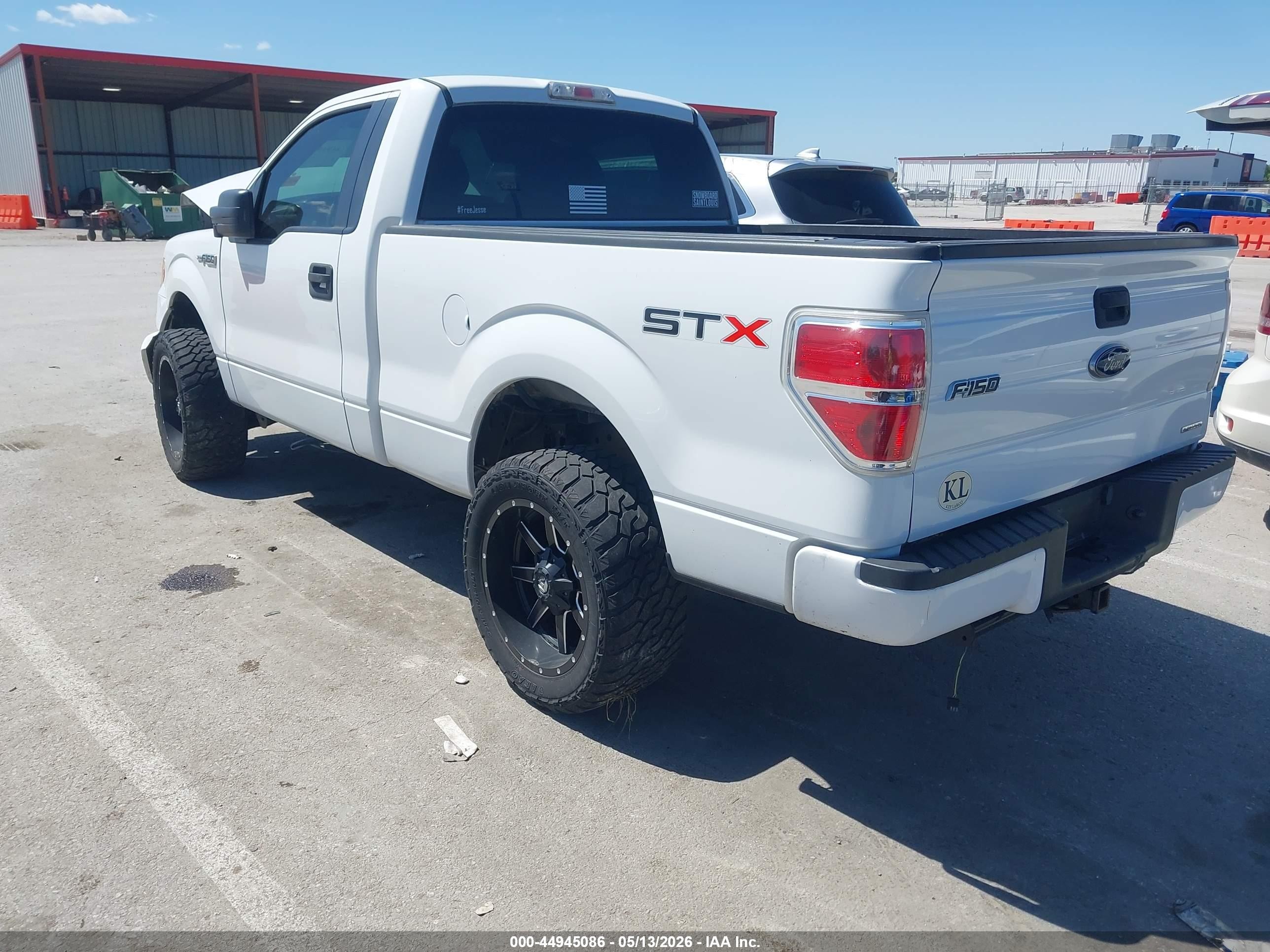 2013 Ford F-150 Stx White vin: 1FTMF1CMXDKF29910
