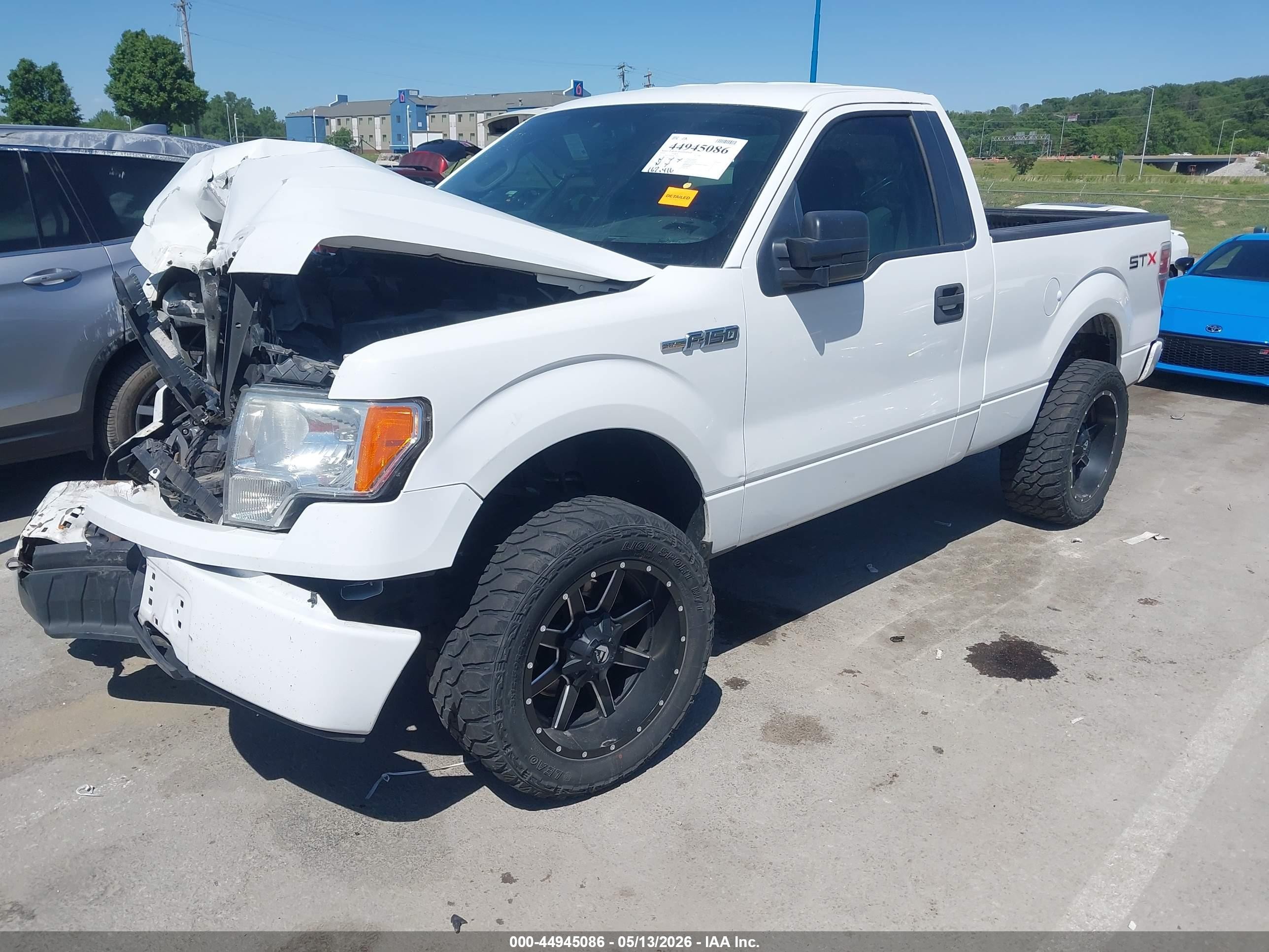 2013 Ford F-150 Stx White vin: 1FTMF1CMXDKF29910