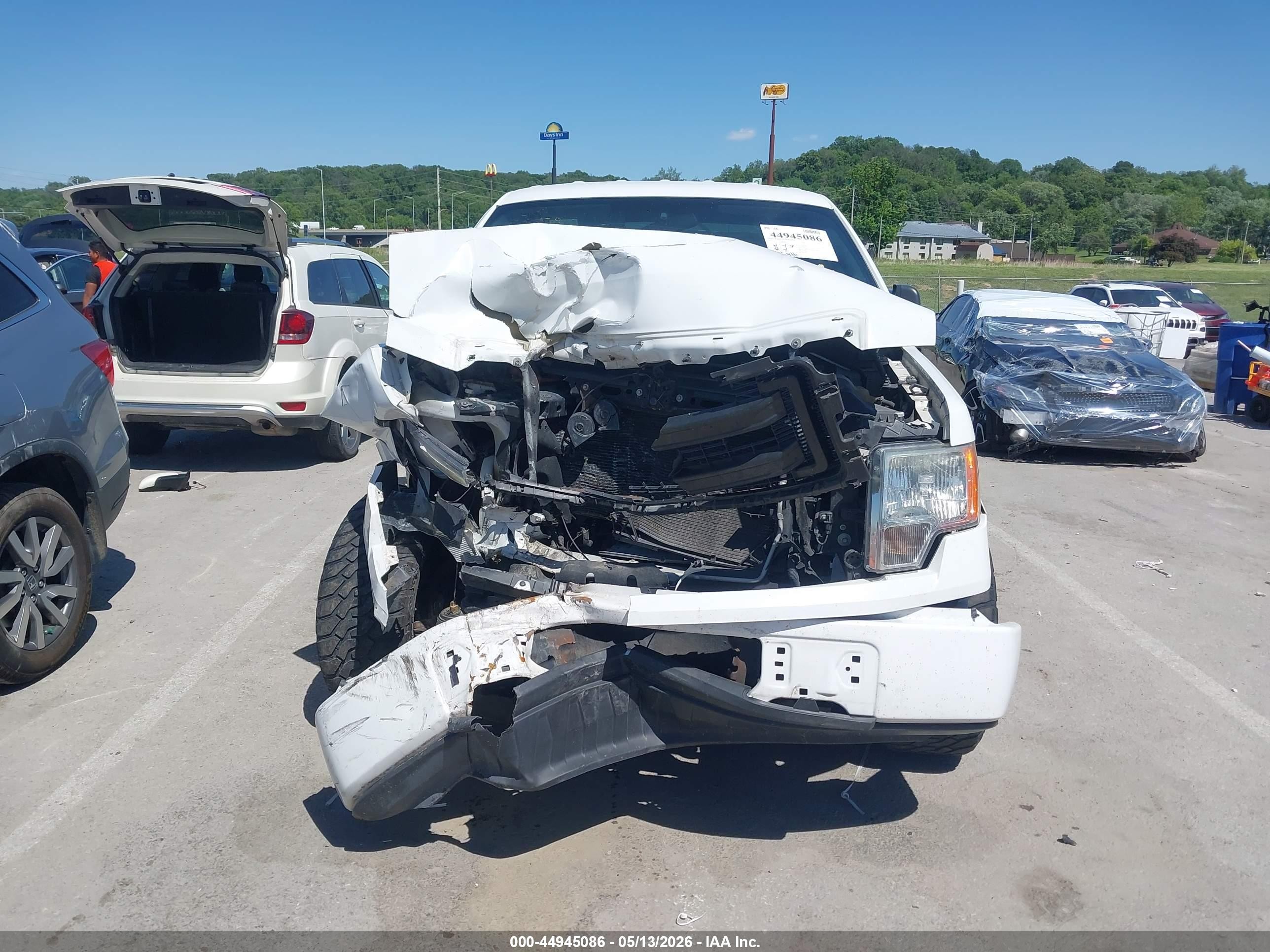 2013 Ford F-150 Stx White vin: 1FTMF1CMXDKF29910