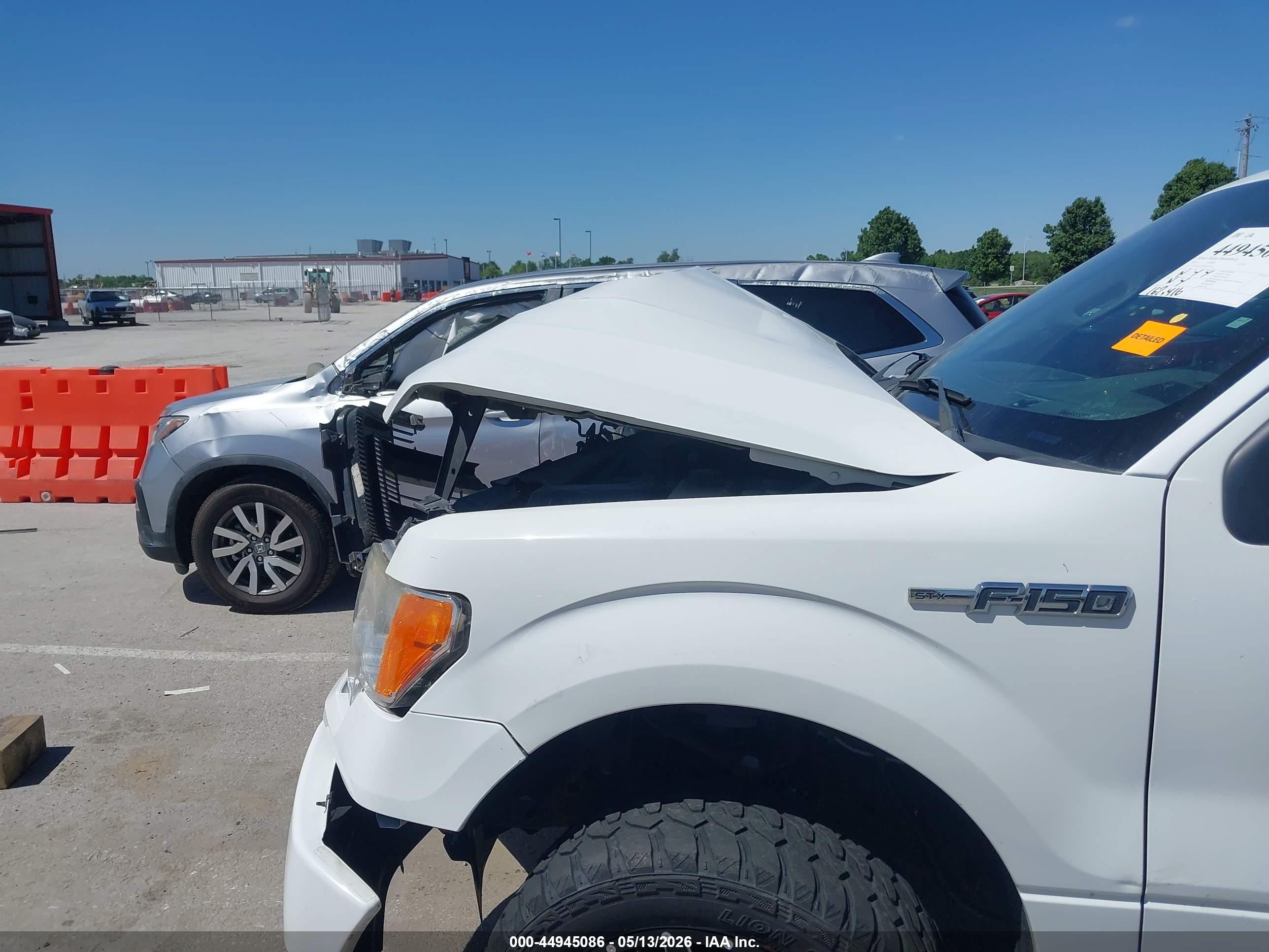 2013 Ford F-150 Stx White vin: 1FTMF1CMXDKF29910