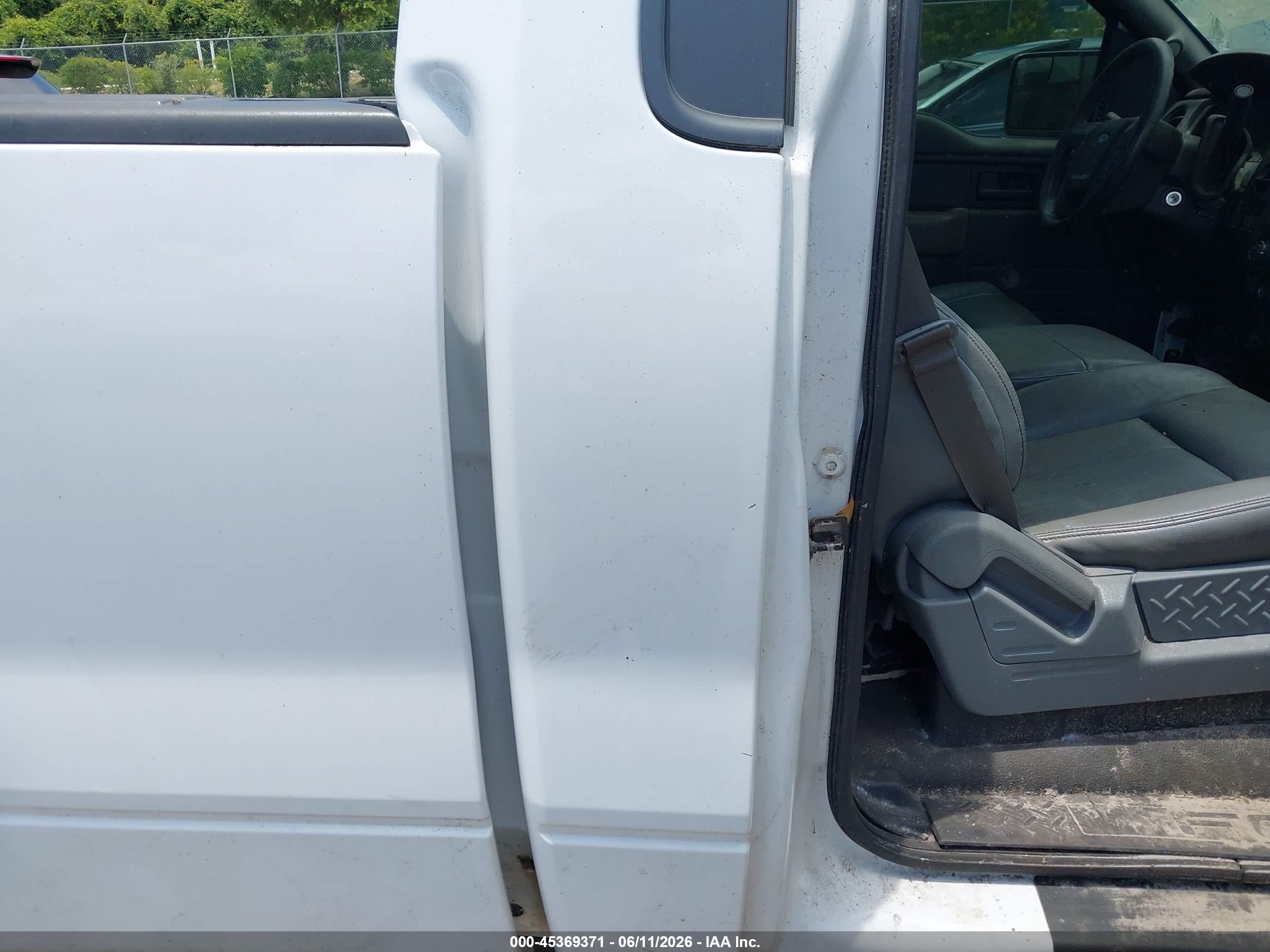 2014 Ford F-150 Xl White vin: 1FTMF1CMXEKF95505