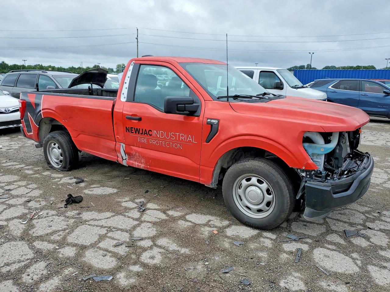 2023 Ford F150 Red vin: 1FTMF1CP2PKF58851