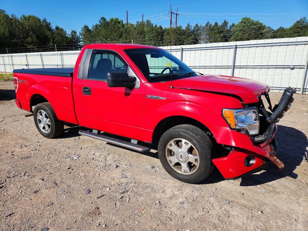 2010 Ford F150 Red vin: 1FTMF1CW0AKA82856