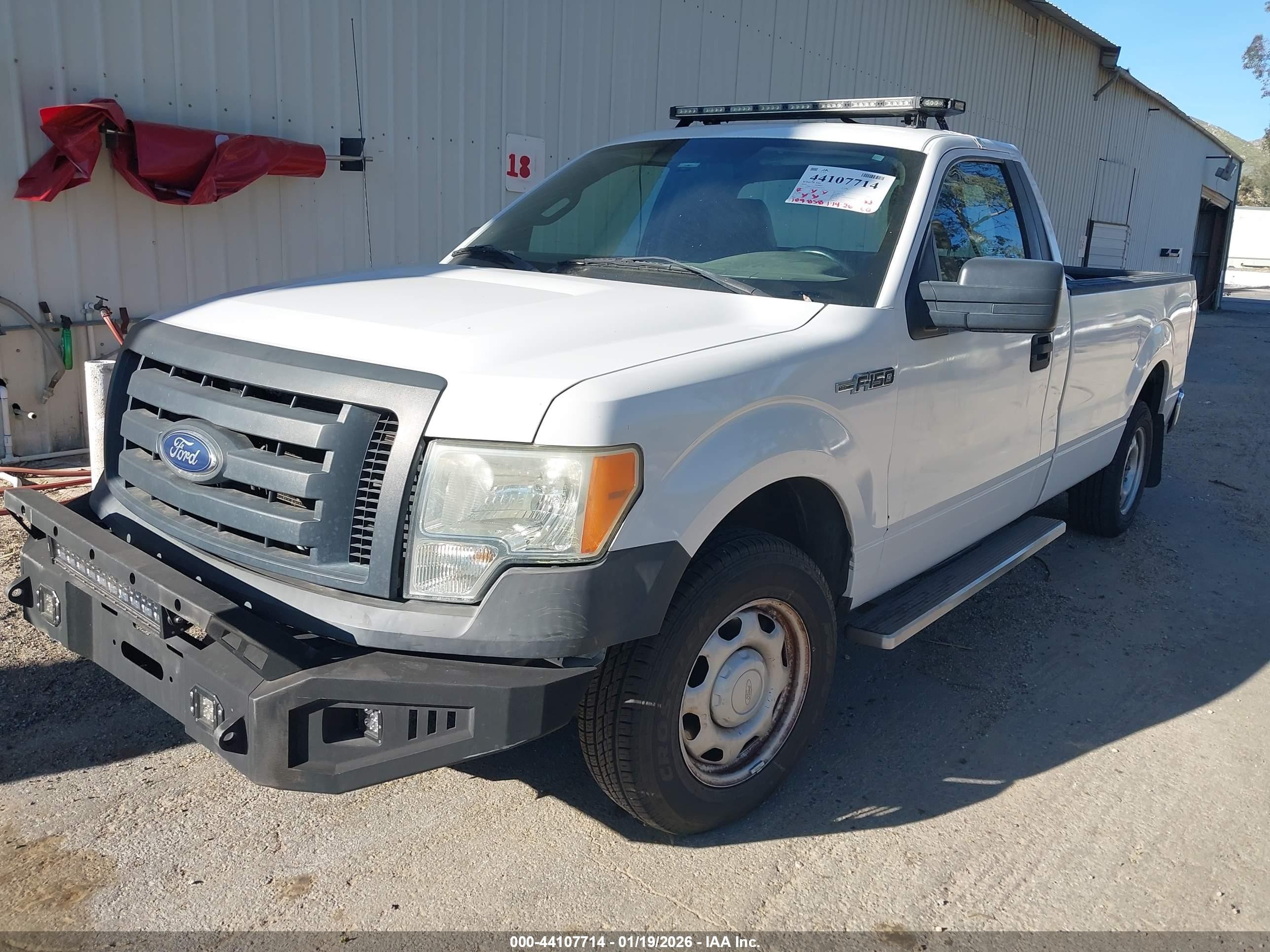 2010 Ford F-150 Stx/xl/xlt White vin: 1FTMF1CW0AKB33613