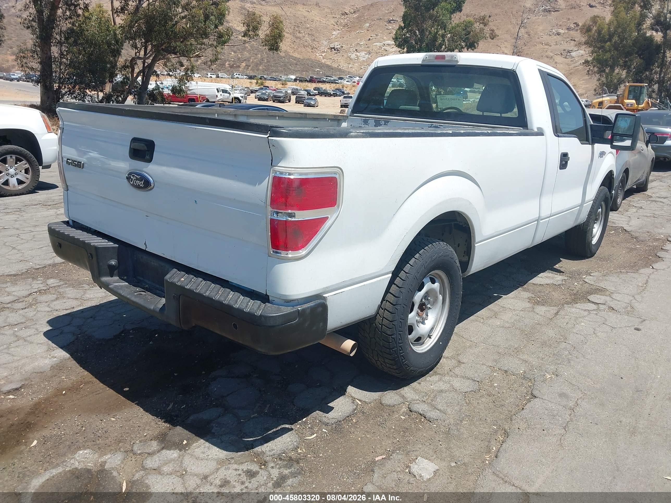 2010 Ford F-150 Stx/xl/xl W/mid-box Prep/xlt/xlt W/mid-box Prep White vin: 1FTMF1CW1AKB11099