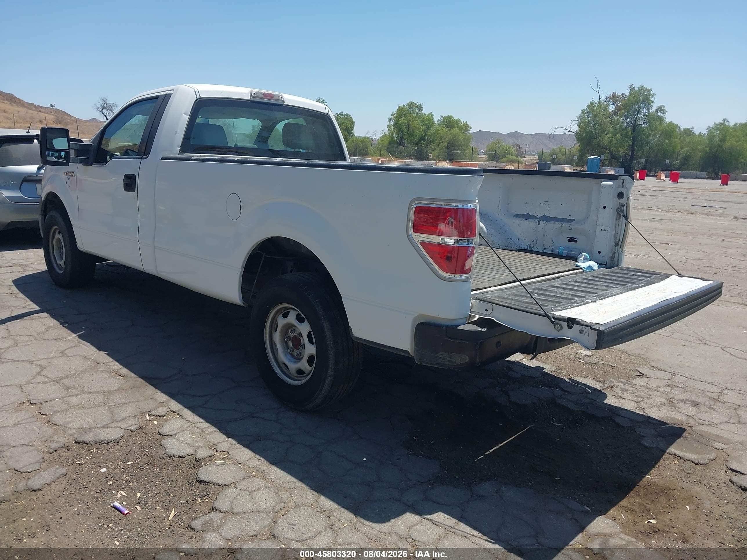 2010 Ford F-150 Stx/xl/xl W/mid-box Prep/xlt/xlt W/mid-box Prep White vin: 1FTMF1CW1AKB11099
