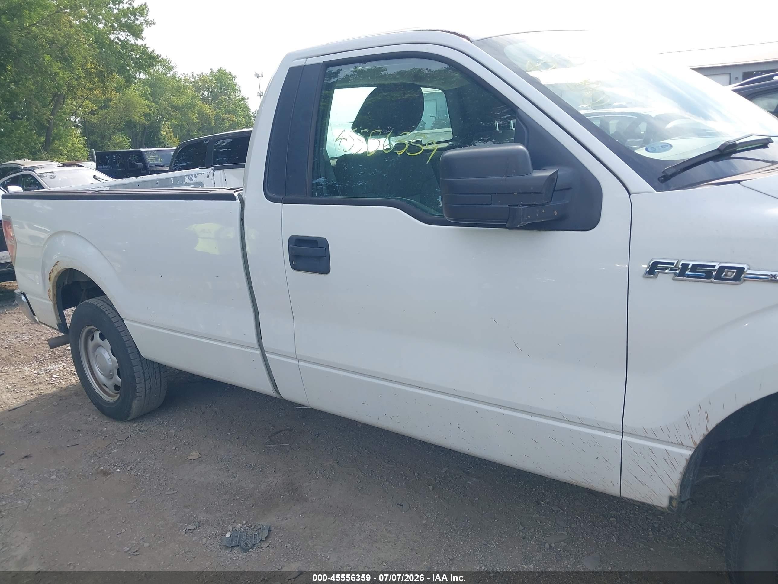 2010 Ford F-150 Stx/xl/xl W/mid-box Prep/xlt/xlt W/mid-box Prep White vin: 1FTMF1CW1AKC11123