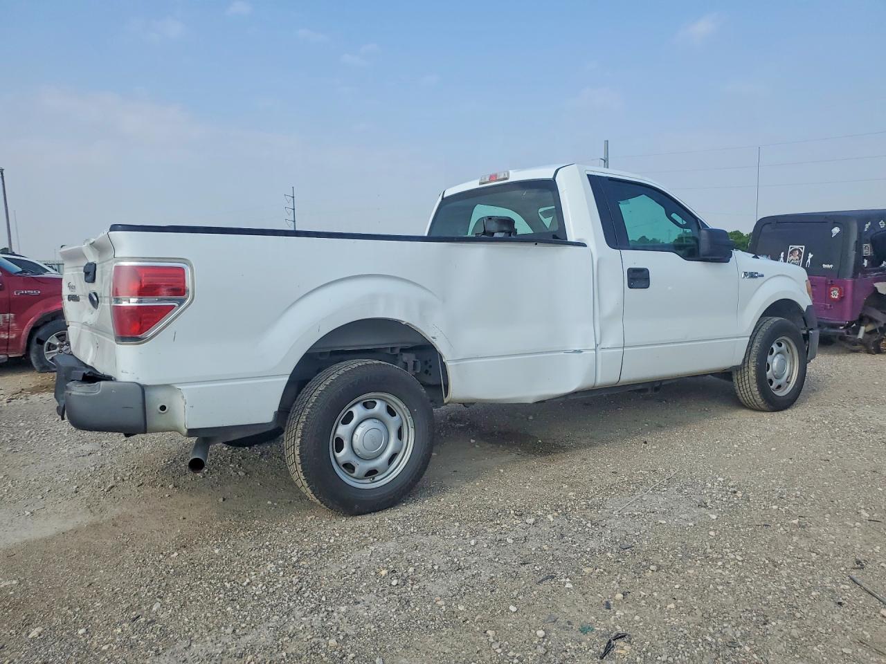 2010 Ford F150 White vin: 1FTMF1CW1AKE49165