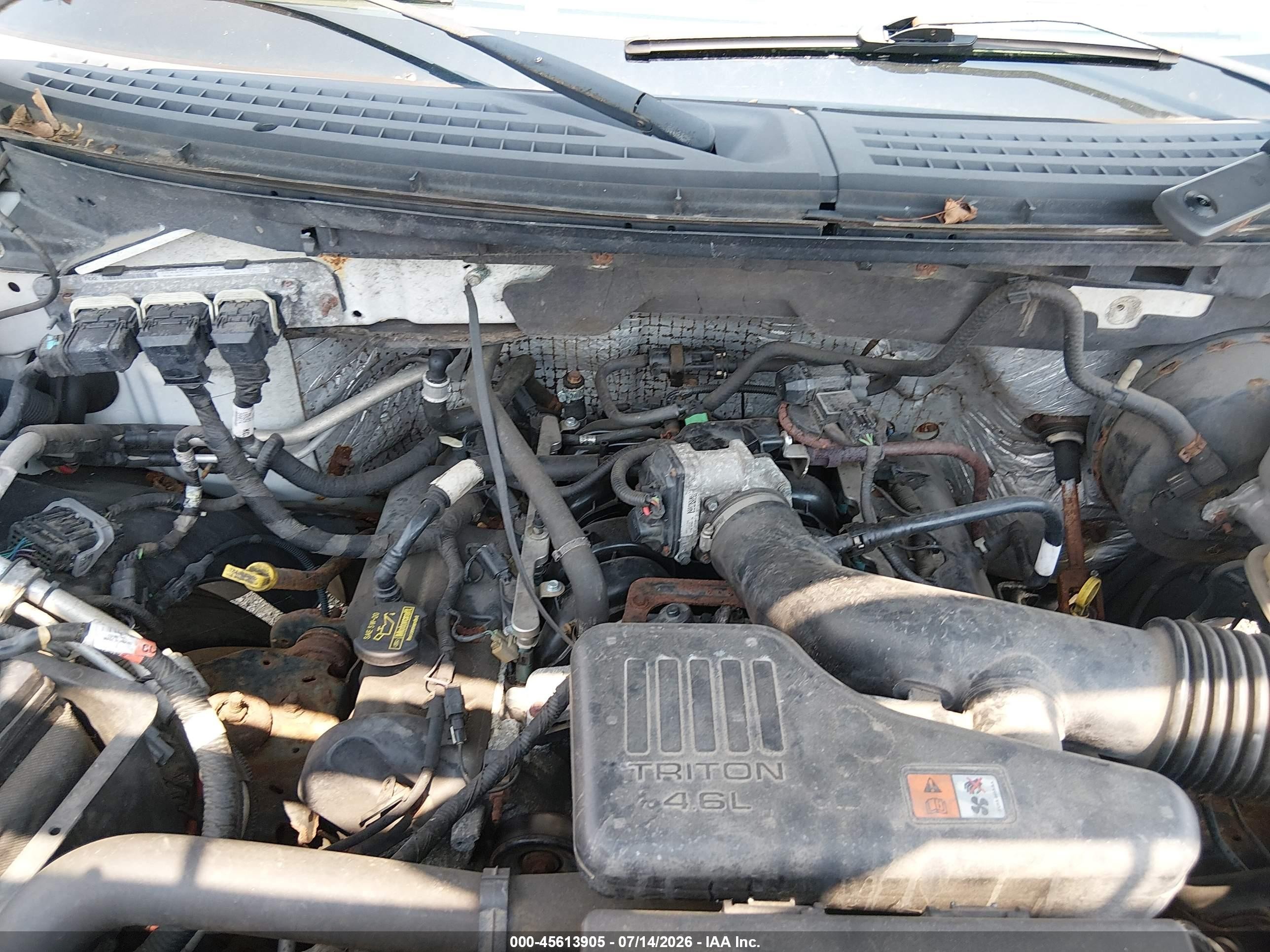 2010 Ford F-150 Stx/xl/xl W/mid-box Prep/xlt/xlt W/mid-box Prep White vin: 1FTMF1CW2AKB05313
