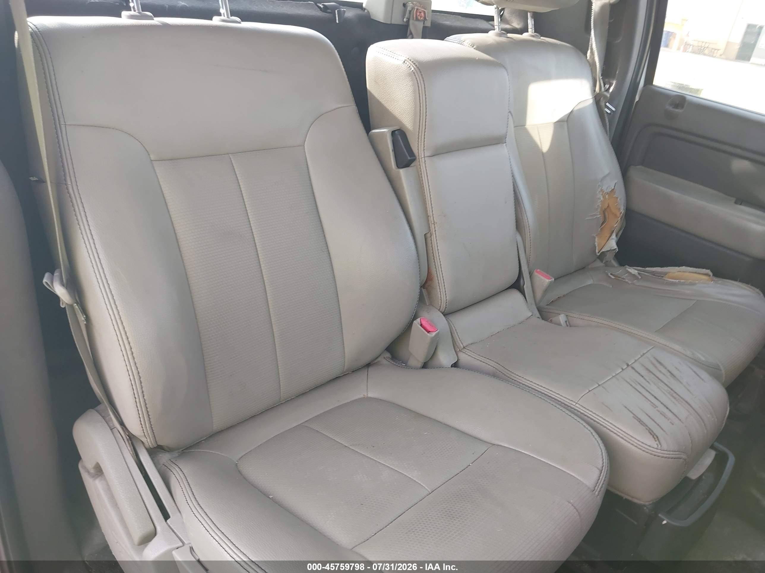 2010 Ford F-150 Stx/xl/xl W/mid-box Prep/xlt/xlt W/mid-box Prep White vin: 1FTMF1CW3AFC92134