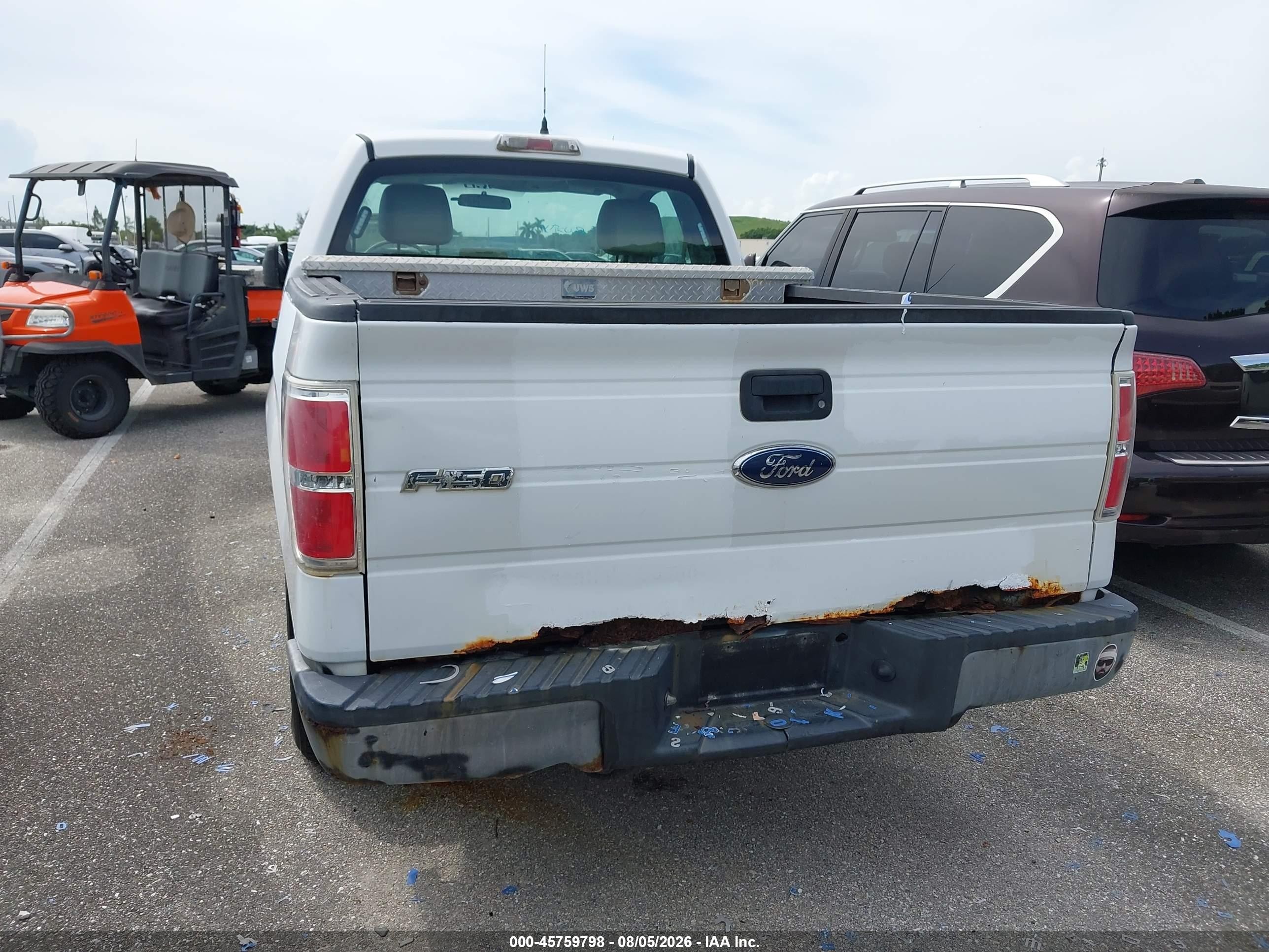 2010 Ford F-150 Stx/xl/xl W/mid-box Prep/xlt/xlt W/mid-box Prep White vin: 1FTMF1CW3AFC92134