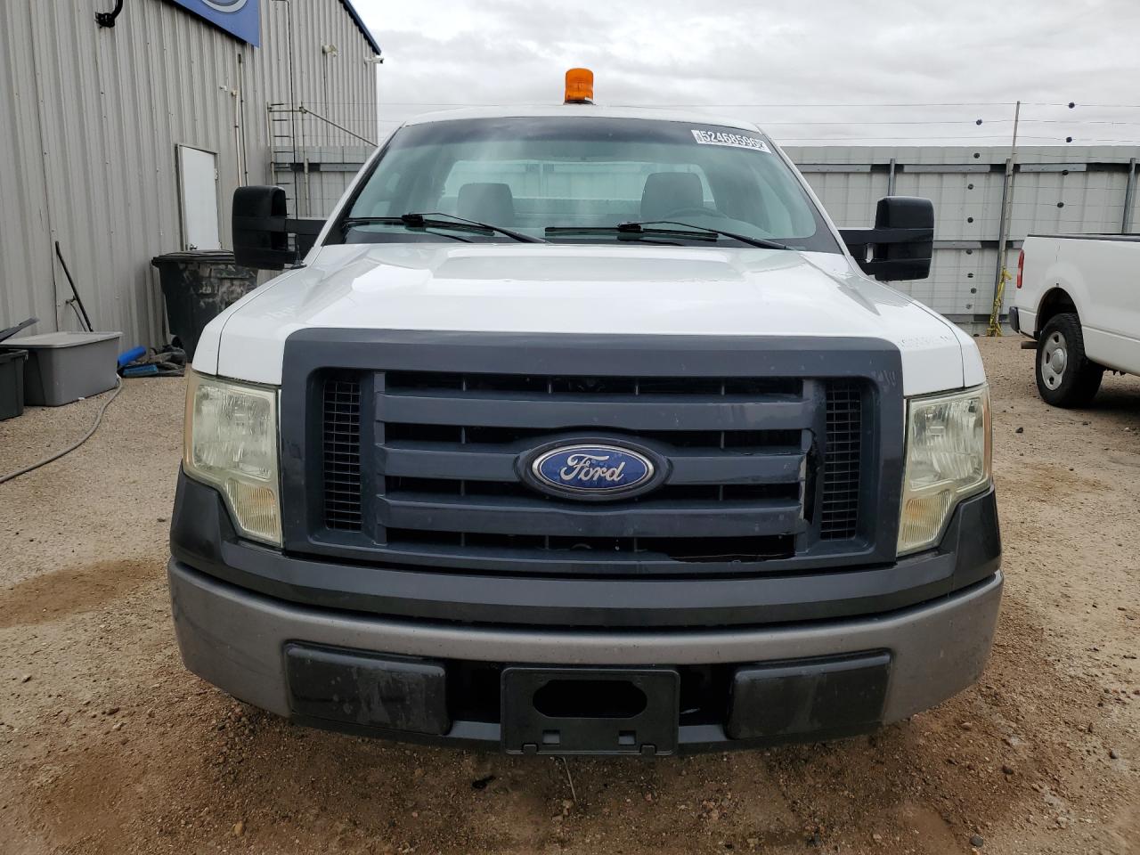 2010 Ford F150 White vin: 1FTMF1CW3AKB55329 Damage: Left Head Lamp, Faded, Repair Required