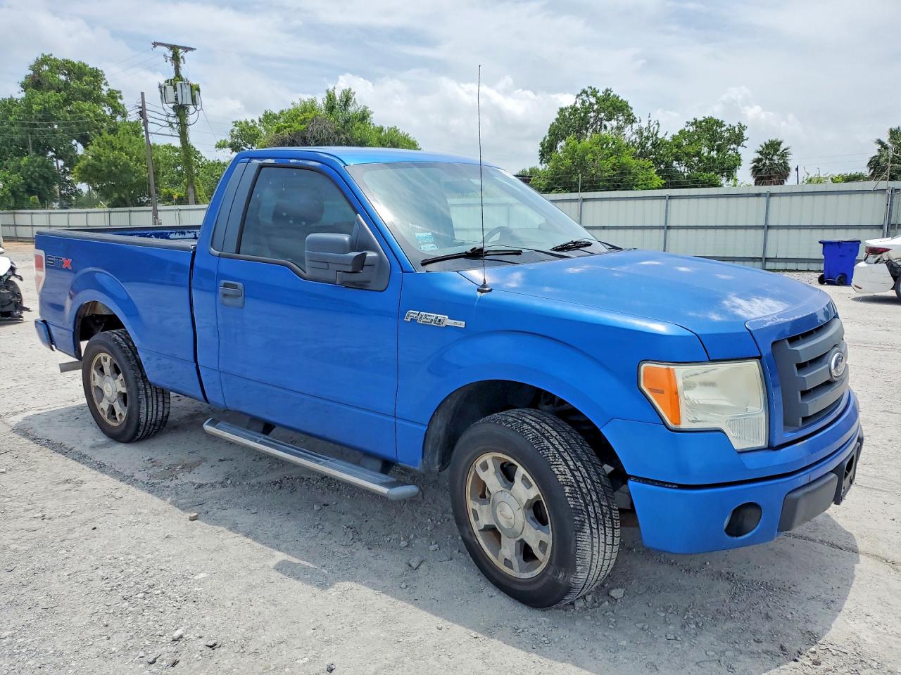 2010 Ford F-150 Синий vin: 1FTMF1CW3AKB57310