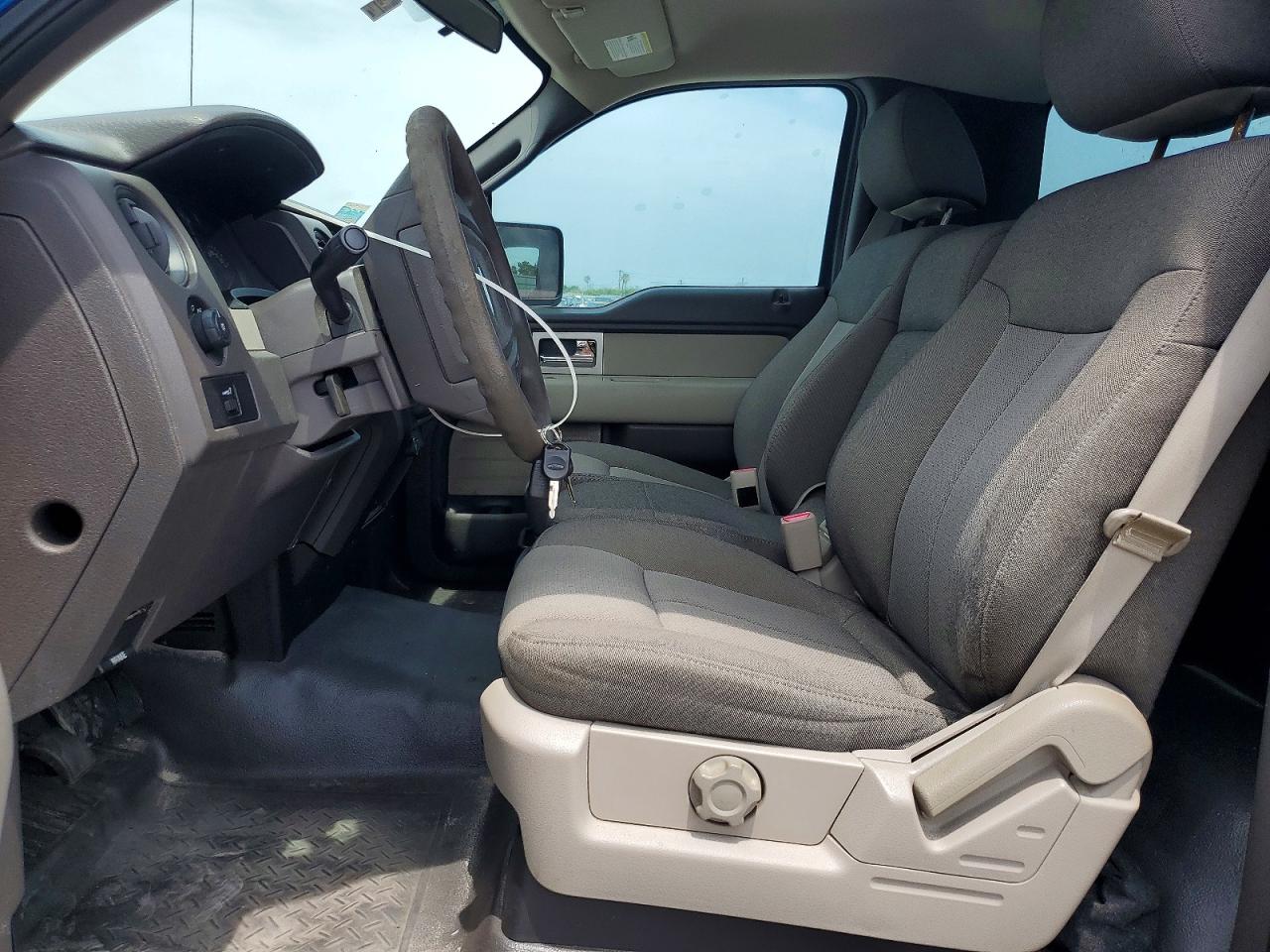2010 Ford F-150 Синий vin: 1FTMF1CW3AKB57310