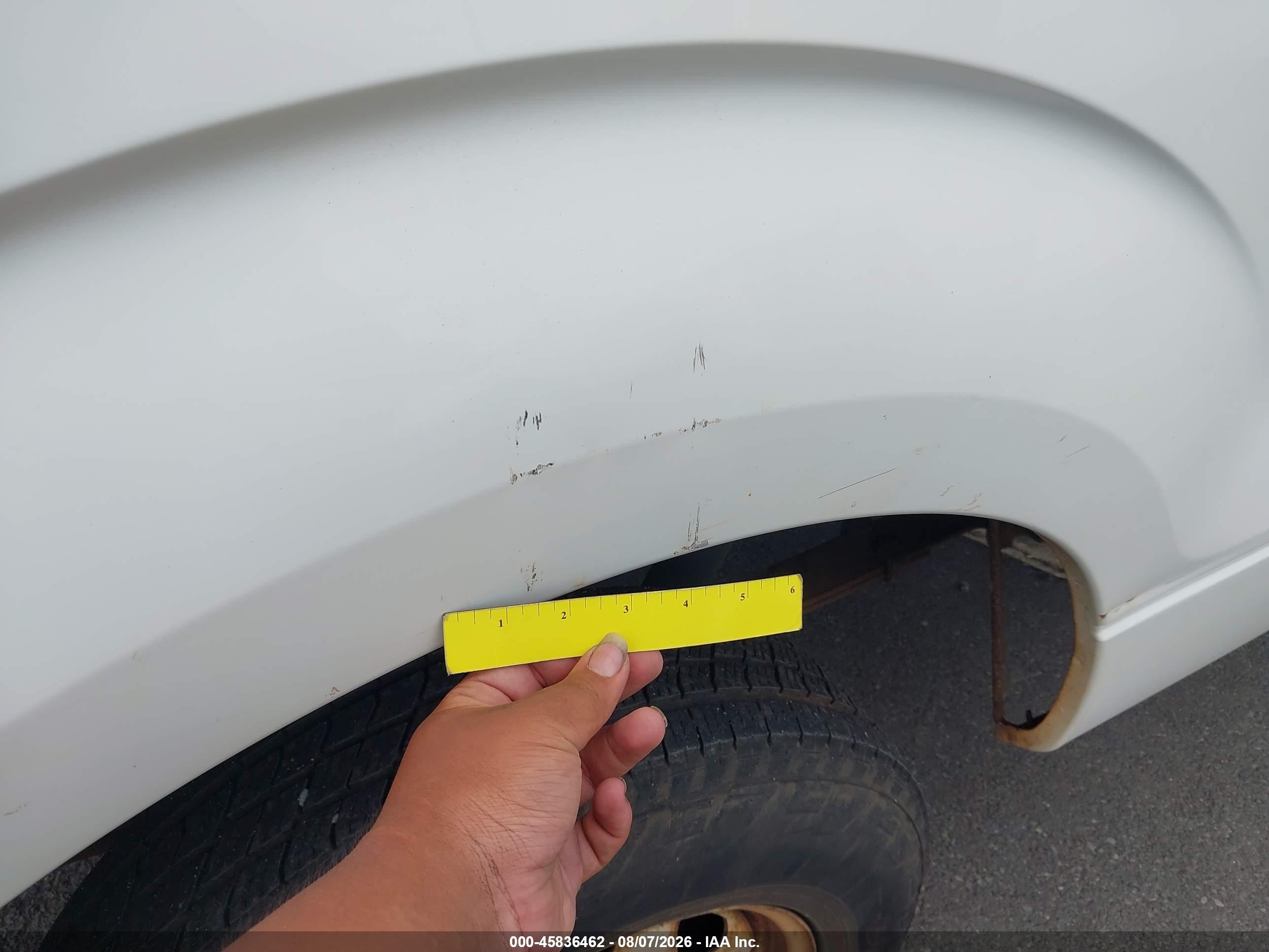 2010 Ford F-150   White vin: 1FTMF1CW4AKE61536
