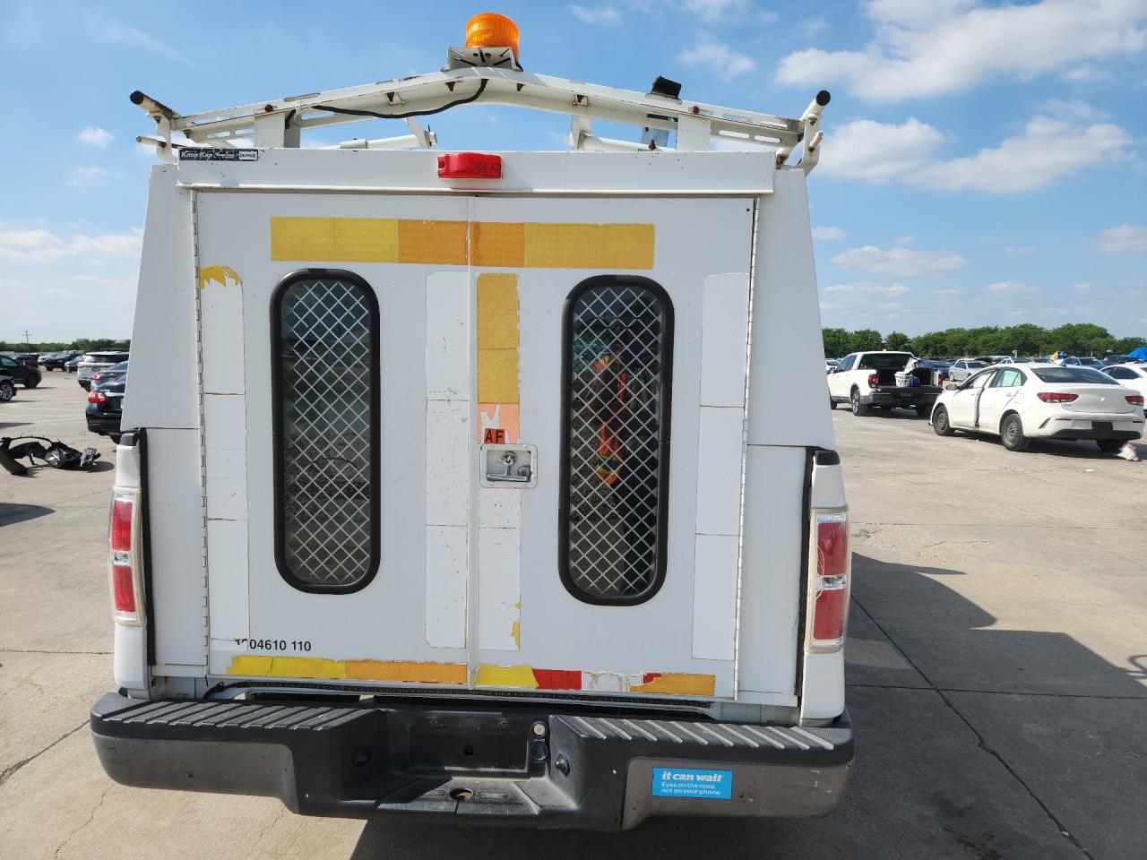2010 Ford F150 White vin: 1FTMF1CW5AKB11123 Damage: Rear Metal Bumper Painted, Dent(S) W/ Paint Dmg, 5 To 6 Inches