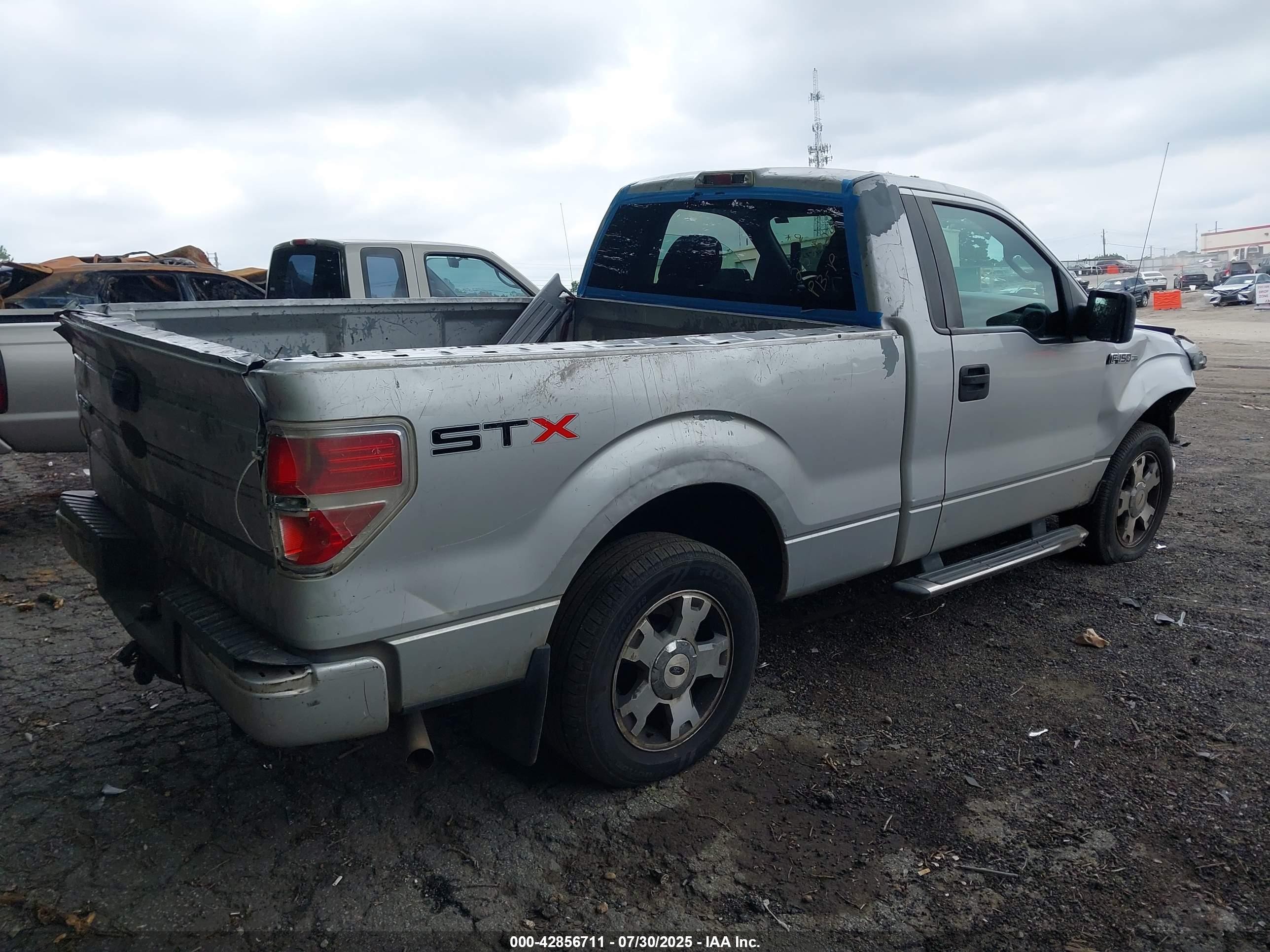 2010 Ford F-150 Stx/xl/xlt Серебряный vin: 1FTMF1CW5AKB84069
