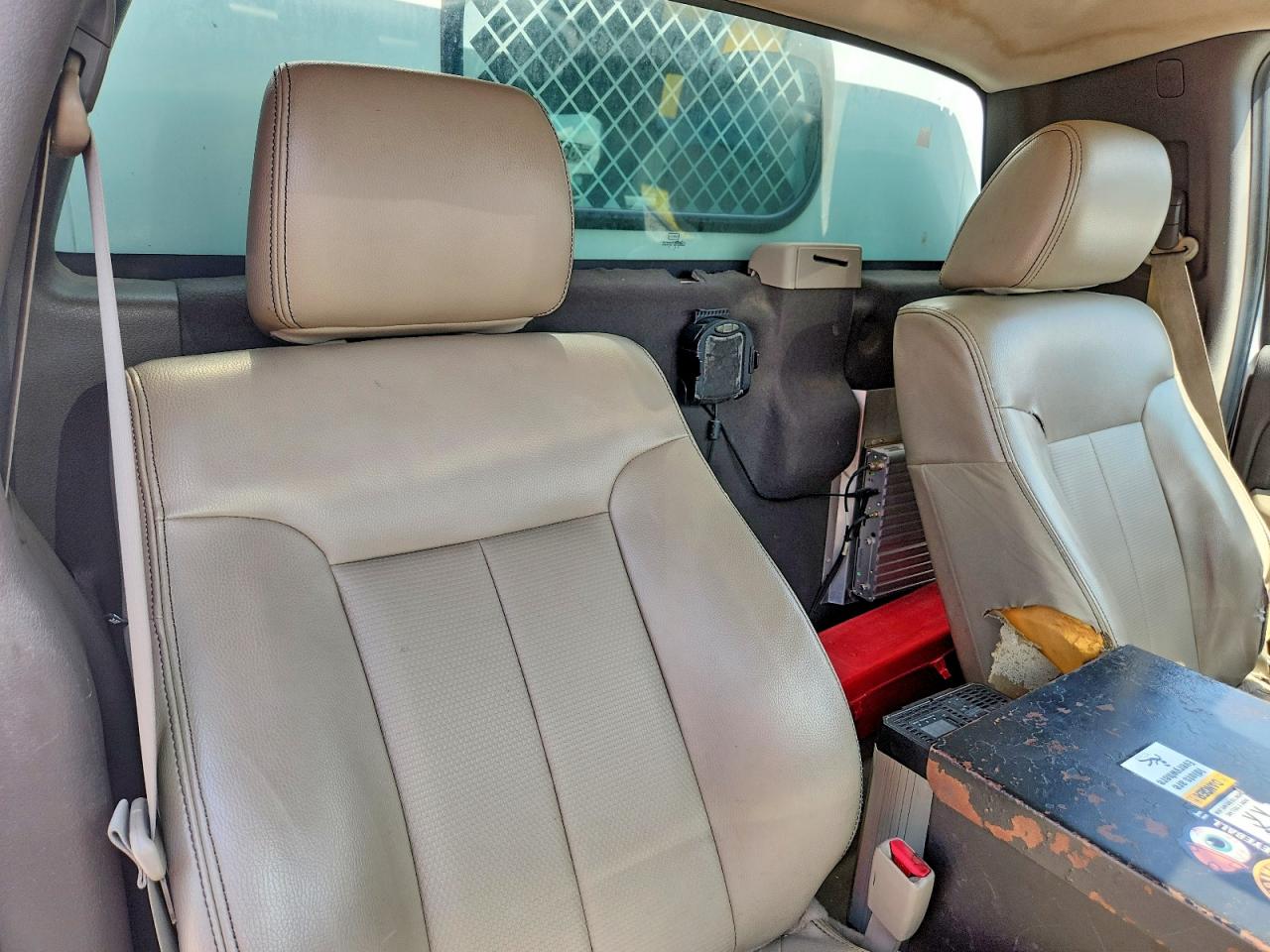 2010 Ford F150 White vin: 1FTMF1CW6AKB11079