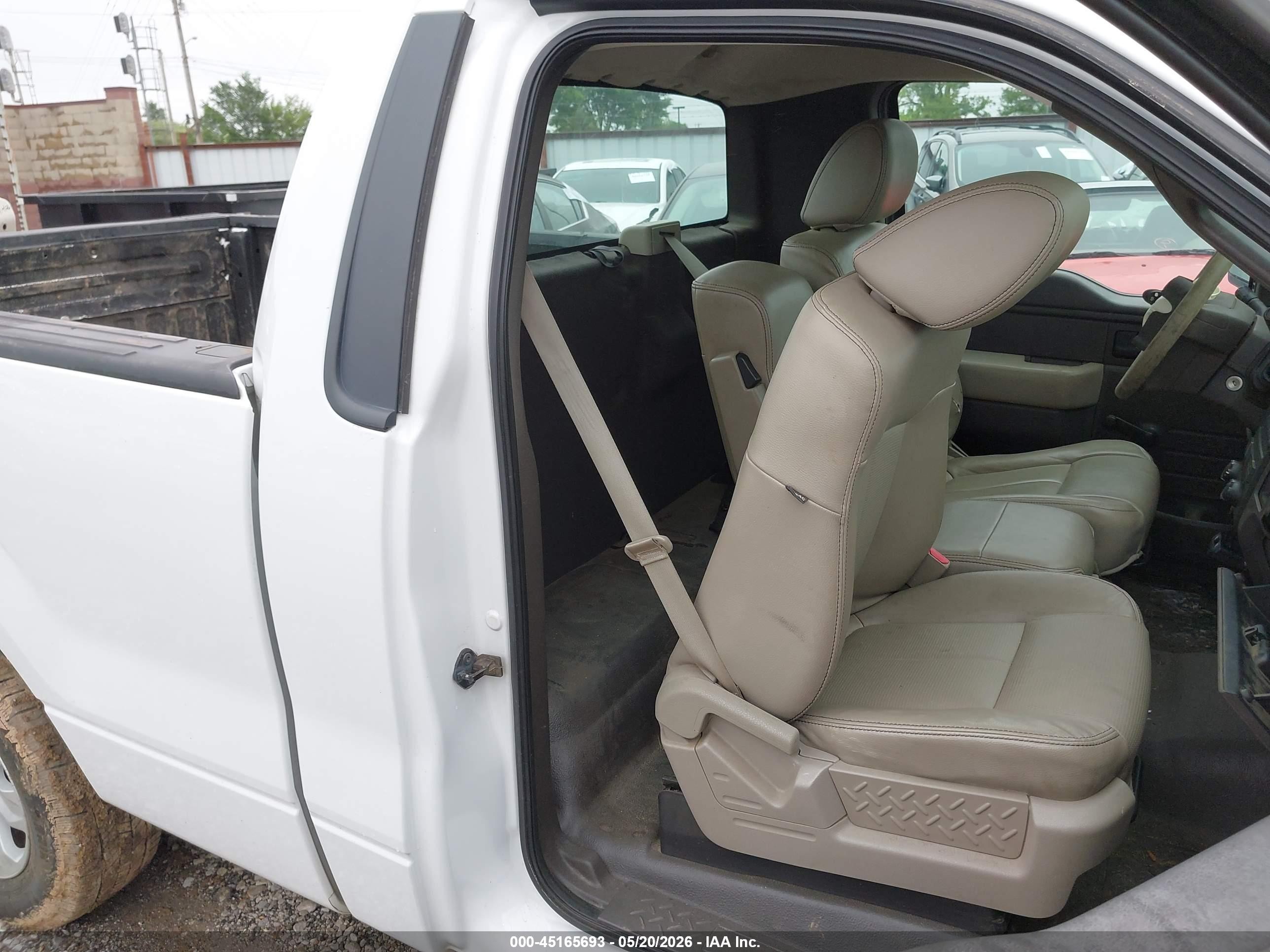 2010 Ford F-150 Stx/xl/xlt White vin: 1FTMF1CW6AKE21944