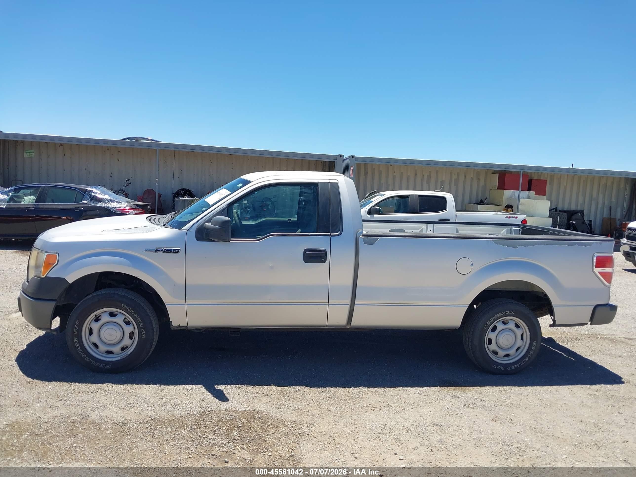 2010 Ford F-150   Silver vin: 1FTMF1CW7AKA24811