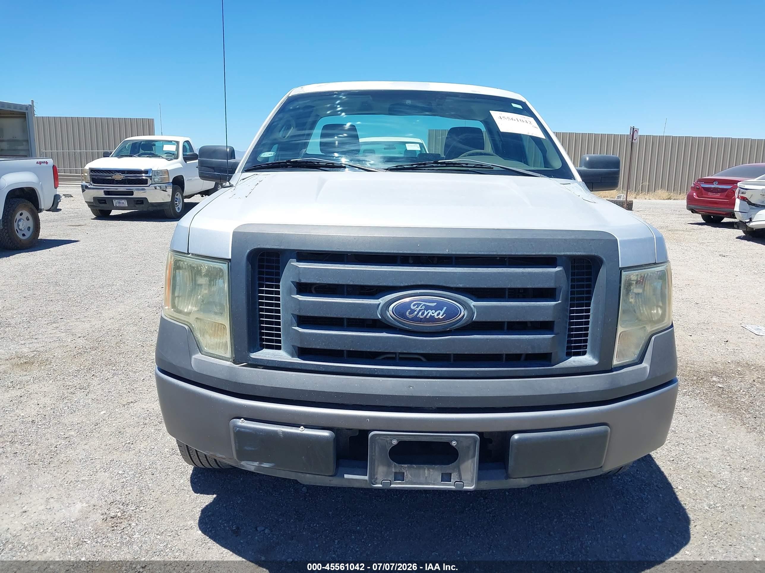 2010 Ford F-150   Silver vin: 1FTMF1CW7AKA24811