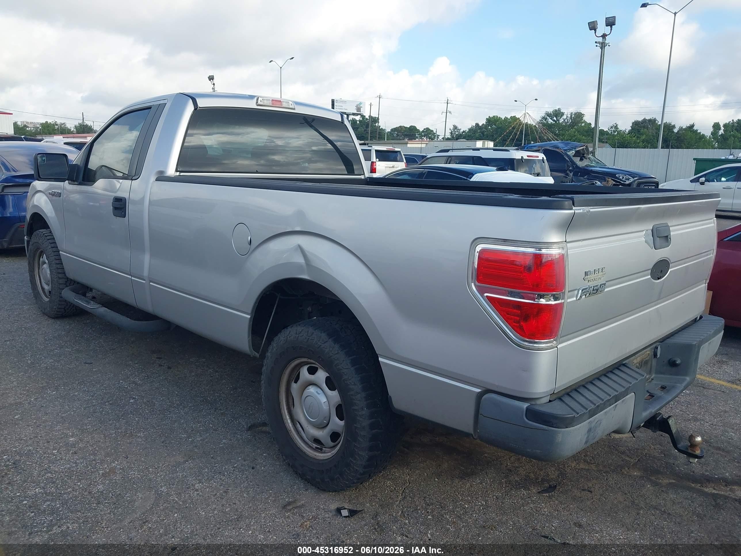 2010 Ford F-150 Stx/xl/xlt Серебряный vin: 1FTMF1CW7AKC37046