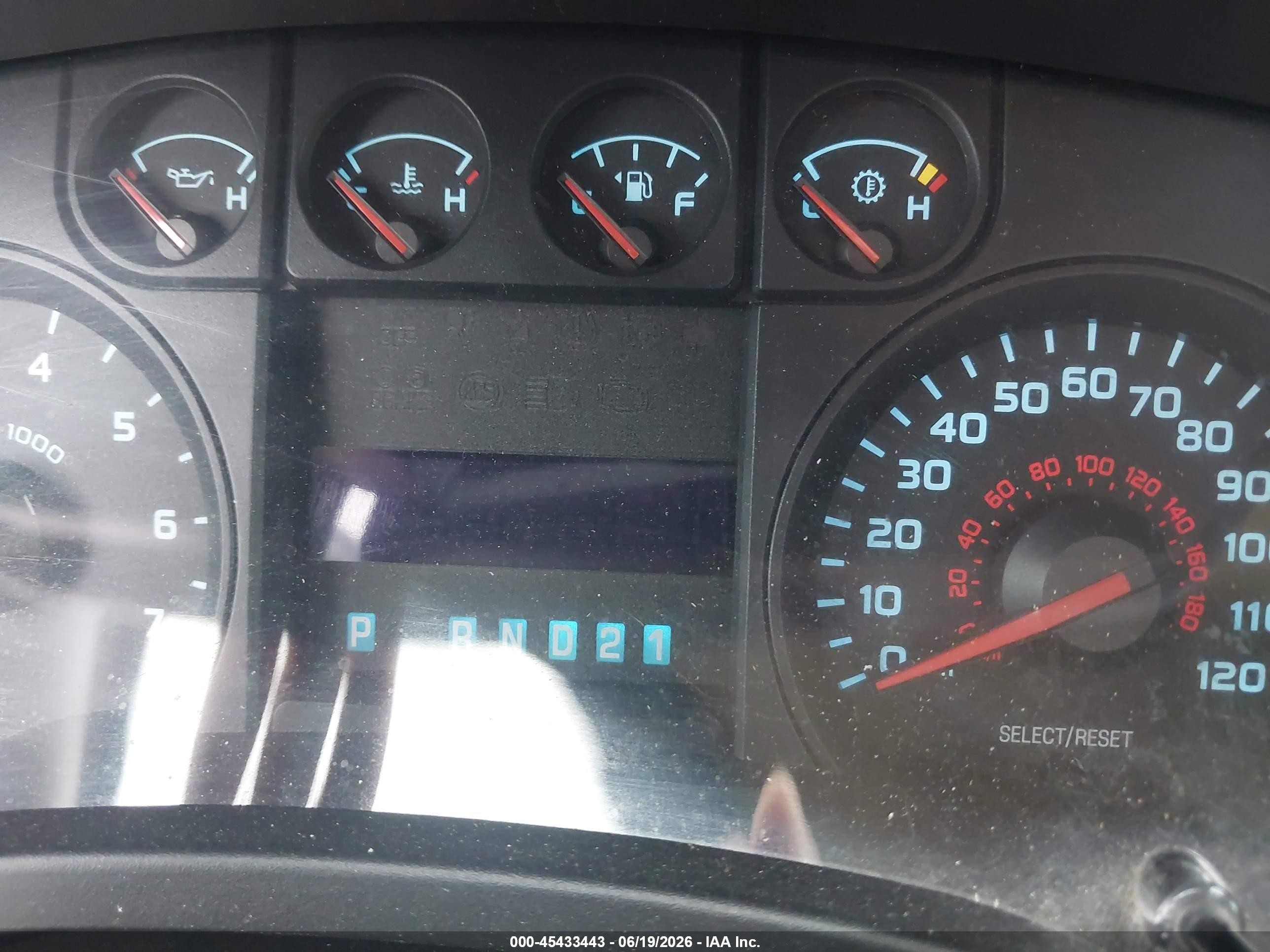 2010 Ford F-150   Silver vin: 1FTMF1CW7AKC54669