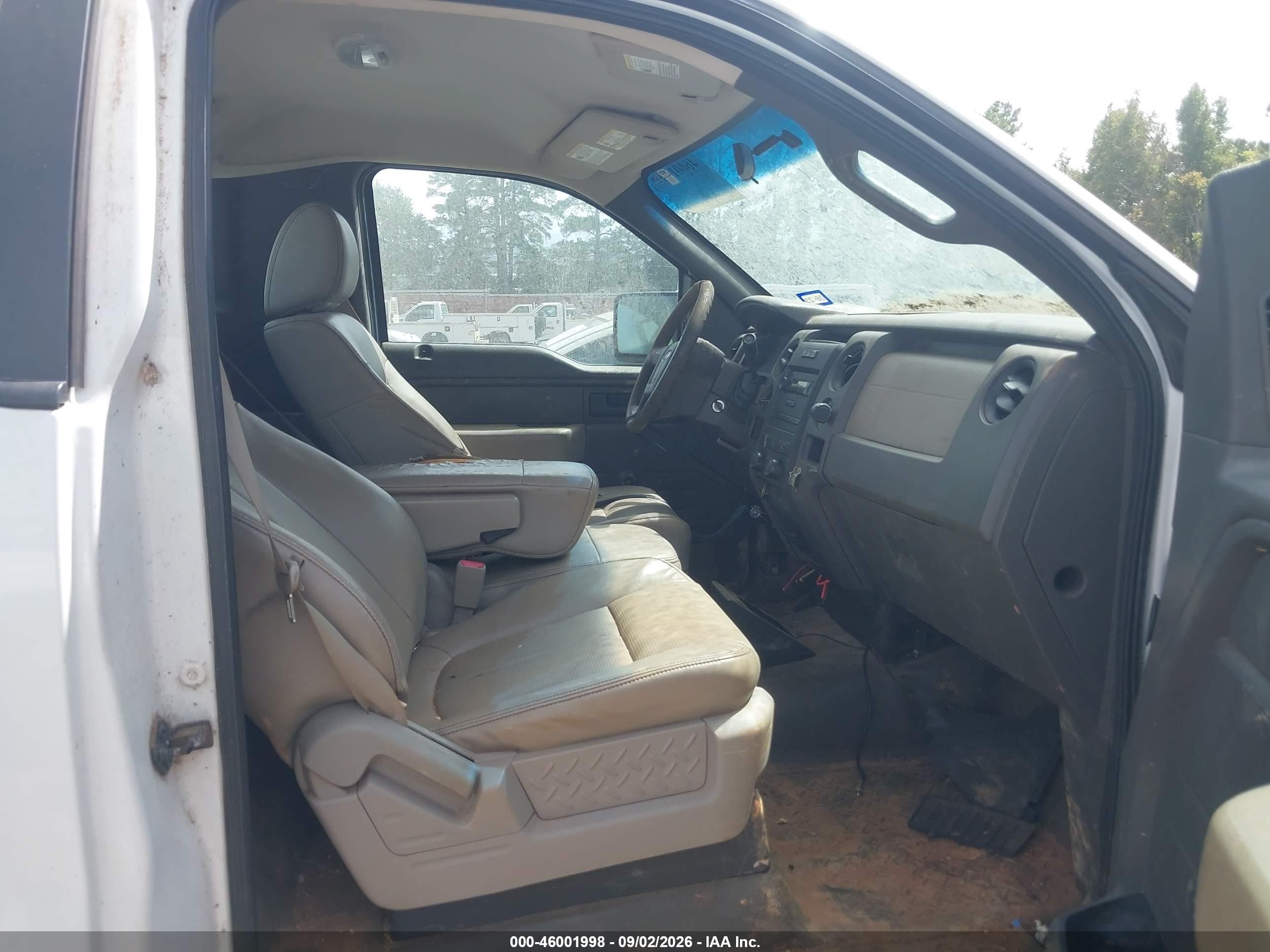 2010 Ford F-150 Stx/xl/xlt/xlt W/mid-box Prep Белый vin: 1FTMF1CW8AKE21282