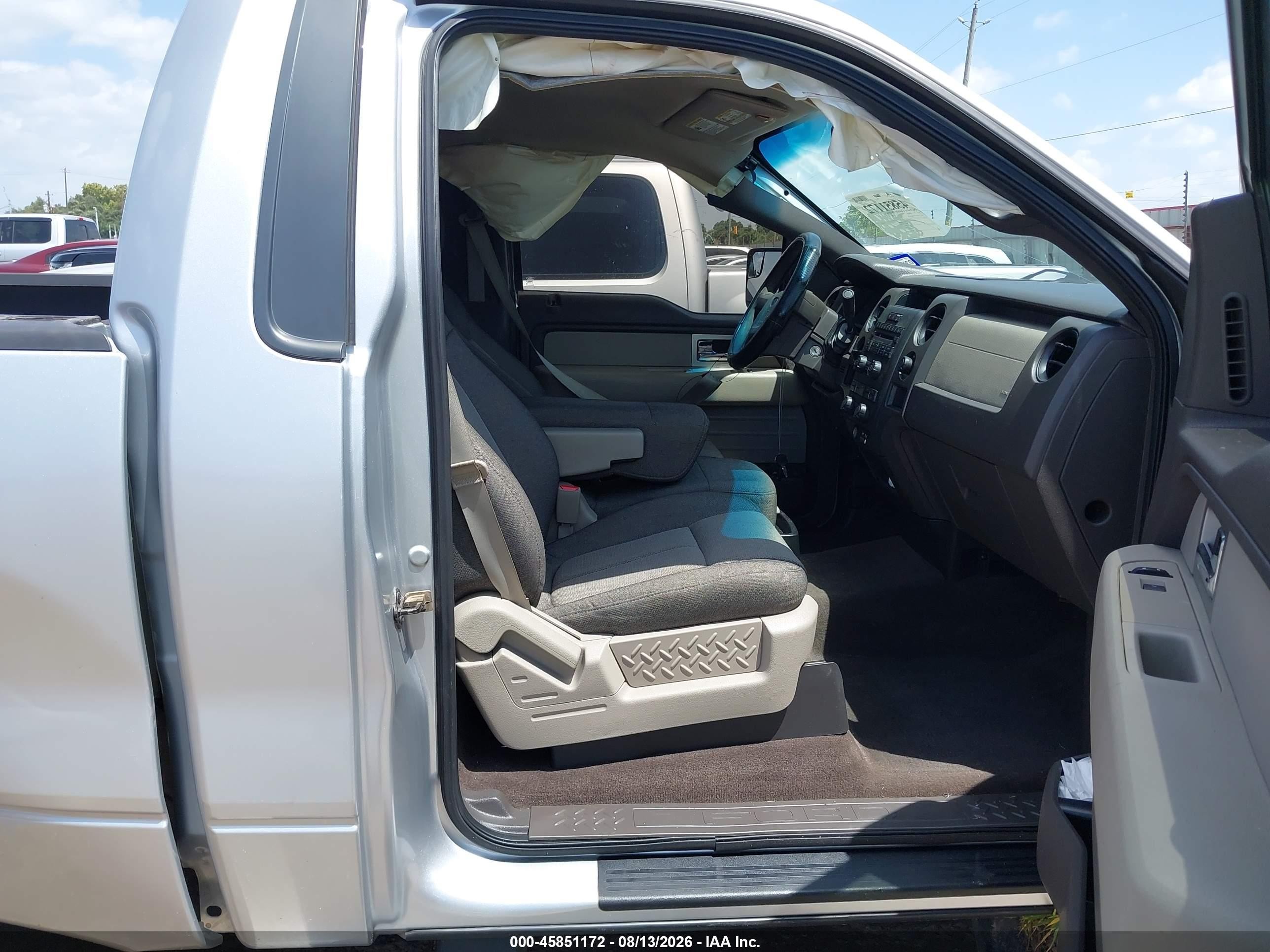 2010 Ford F-150 Stx/xl/xl W/mid-box Prep/xlt/xlt W/mid-box Prep Silver vin: 1FTMF1CW9AKA83178
