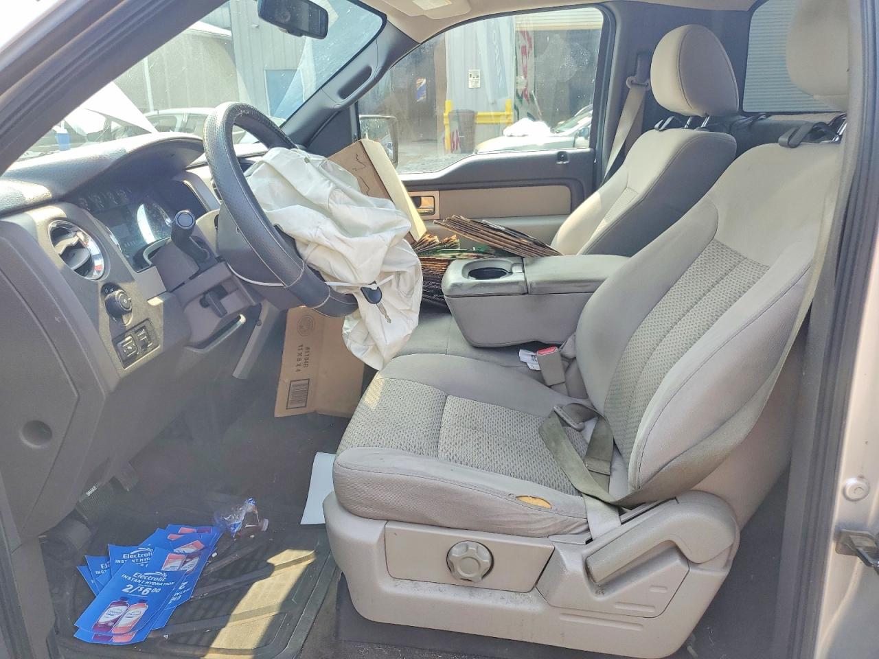 2010 Ford F150 Silver vin: 1FTMF1CWXAFD38266