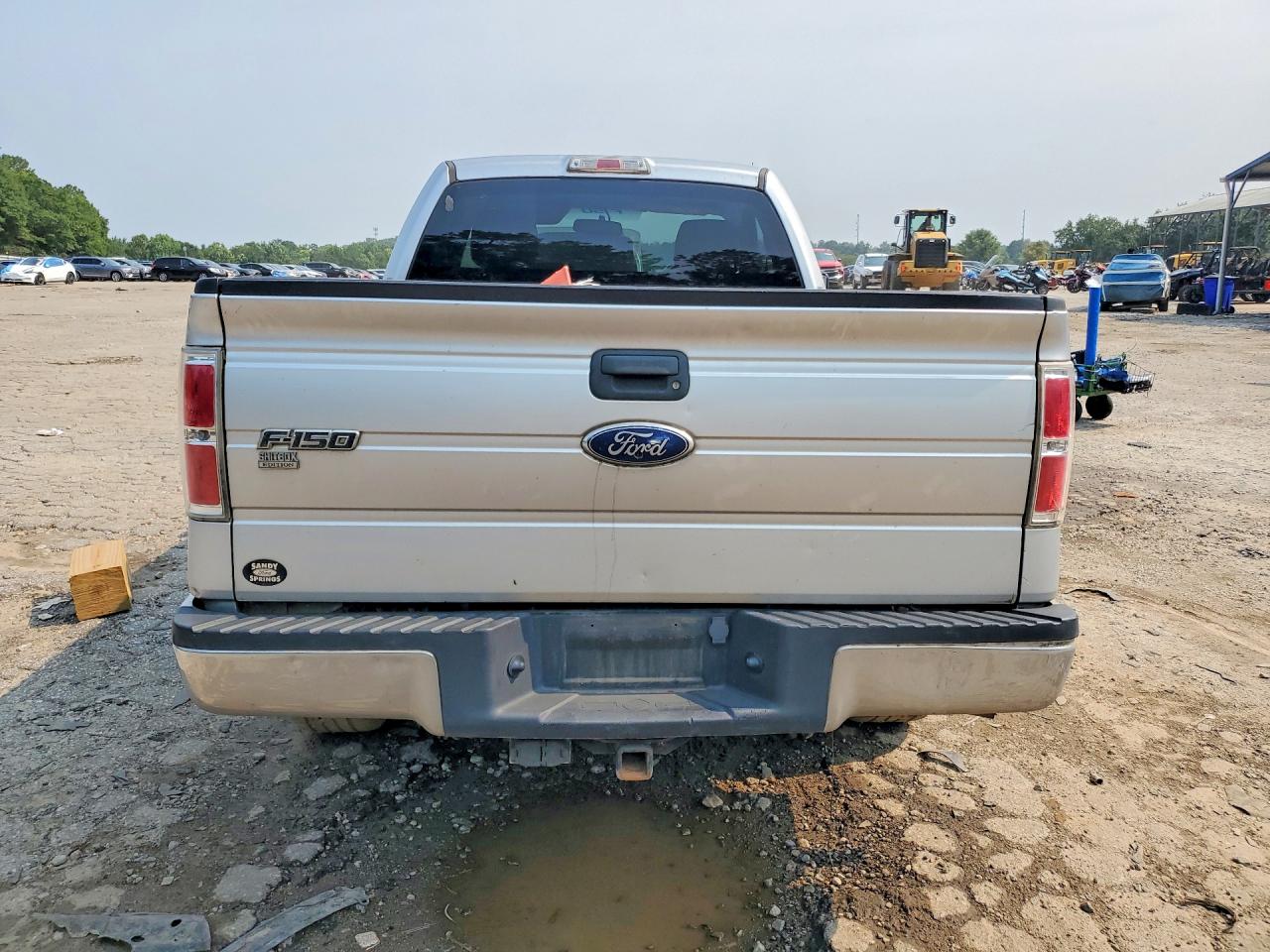2010 Ford F150 Silver vin: 1FTMF1CWXAFD38266