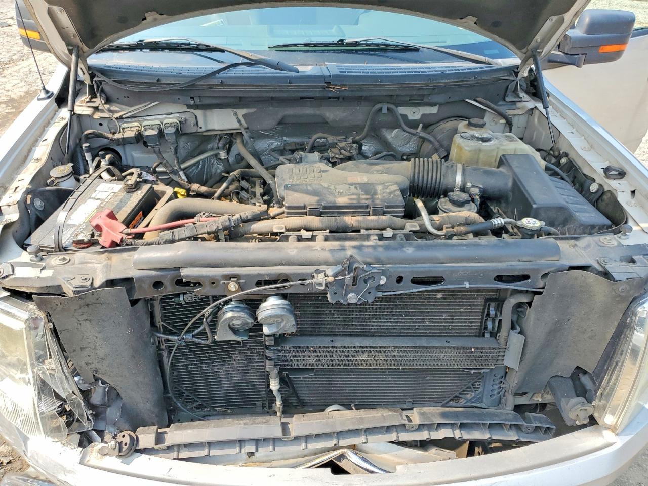 2010 Ford F150 Silver vin: 1FTMF1CWXAFD38266