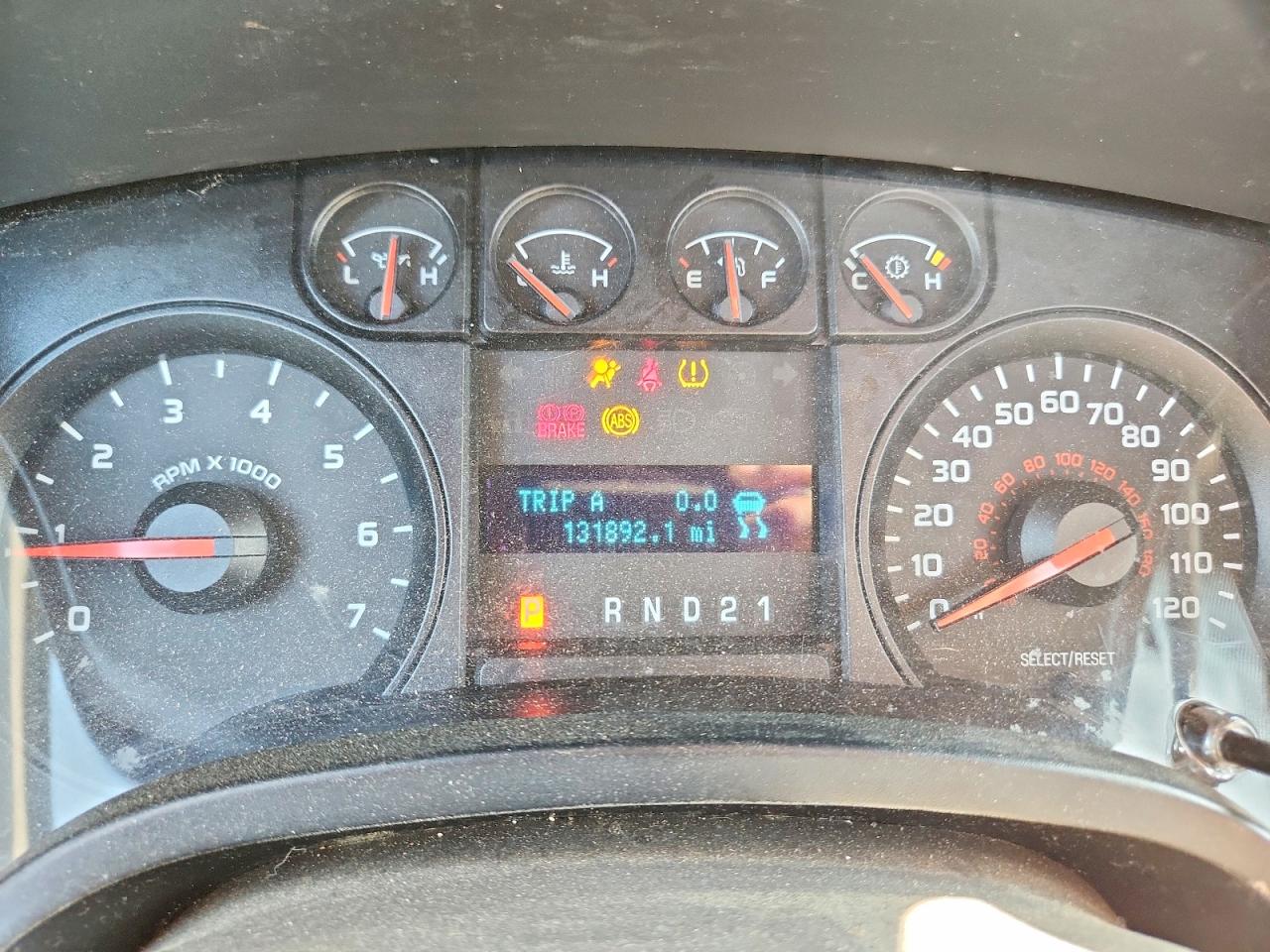 2010 Ford F150 White vin: 1FTMF1CWXAKA66972